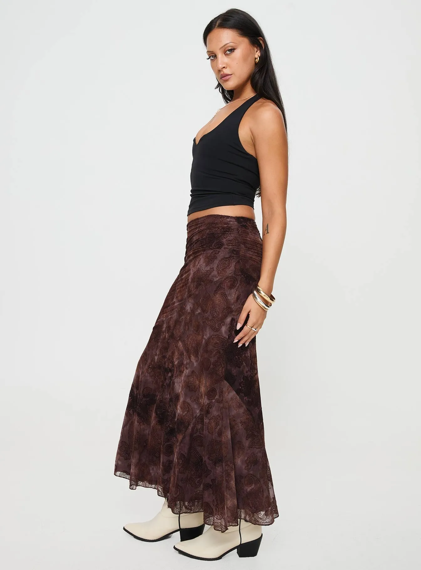 Pocket Design Pleated Construction Sanderi Maxi Skirt Brown Multi