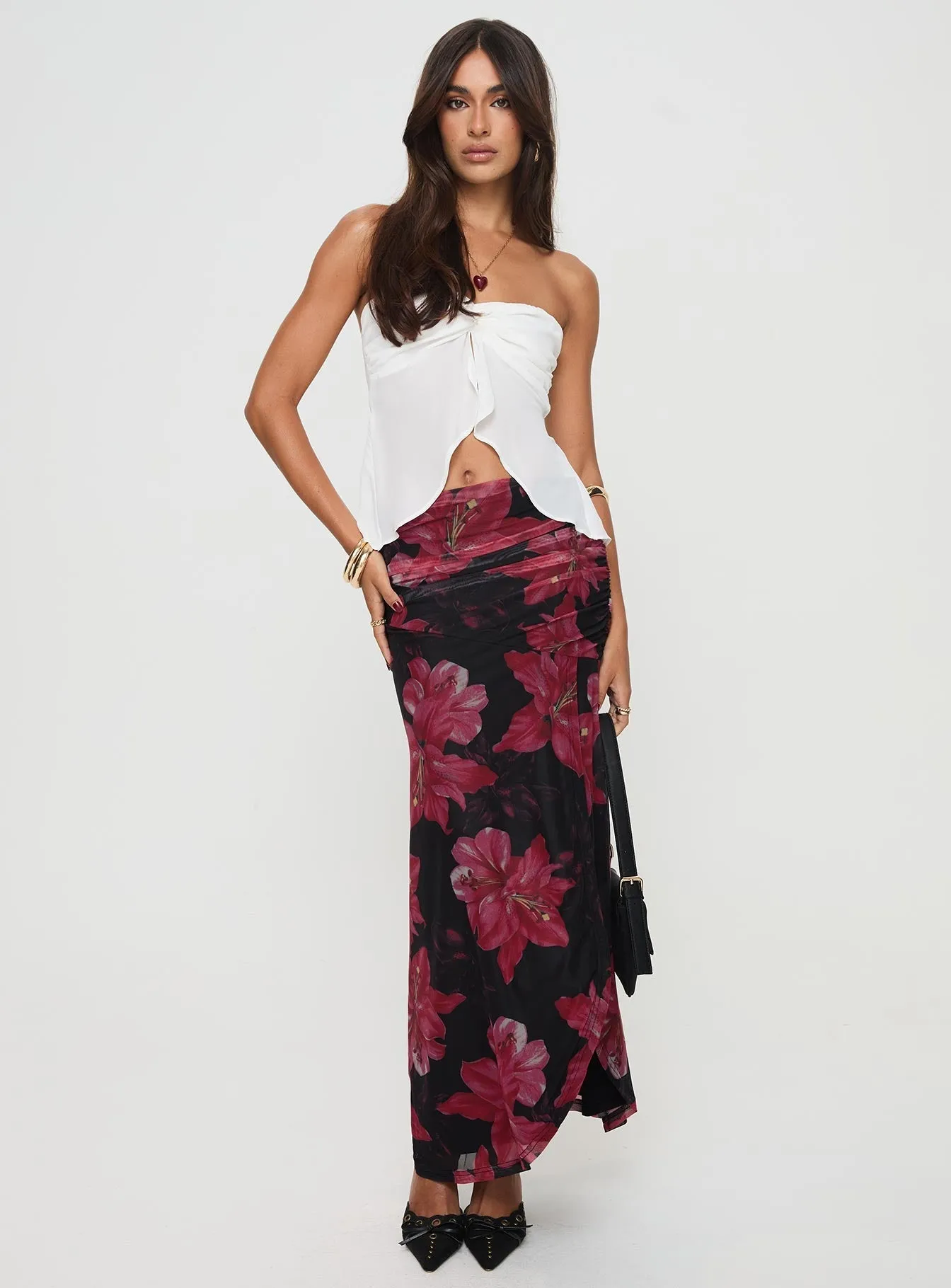 Cooperi Maxi Skirt Black / Red Floral Petite All Day Fit