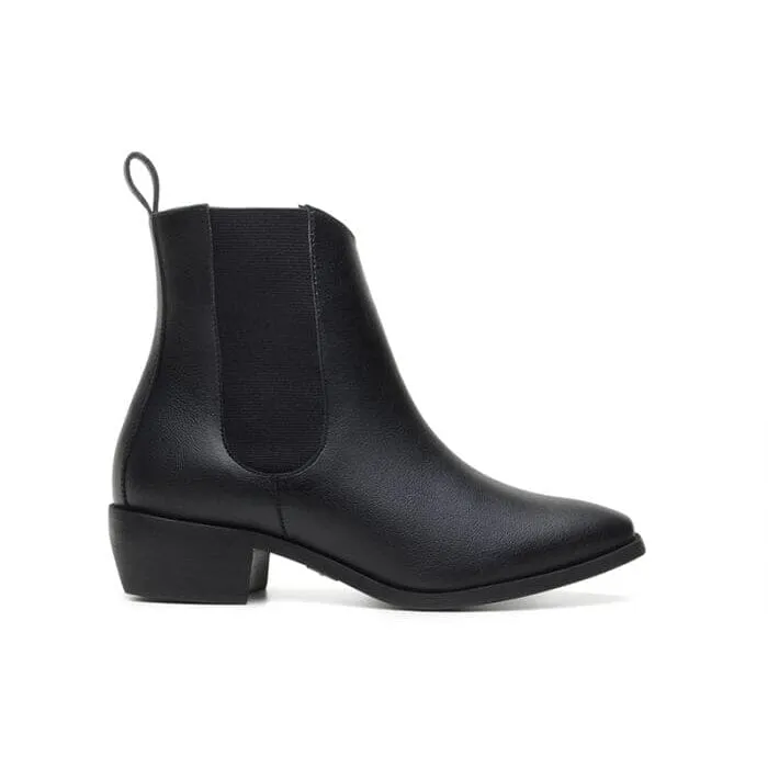 Breathable Interior 'Marcela II?? Women's Vegan Chelsea Boot by Ahimsa - Black