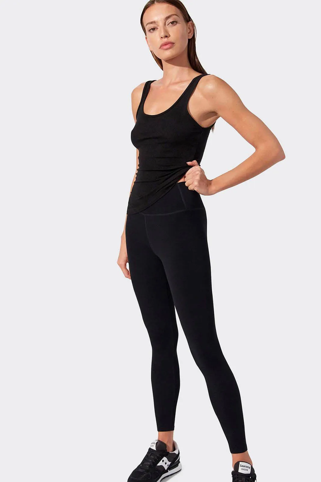 Light and Breathable Trend Seeker Rib Knit Airweight High Waist 7/8, Black