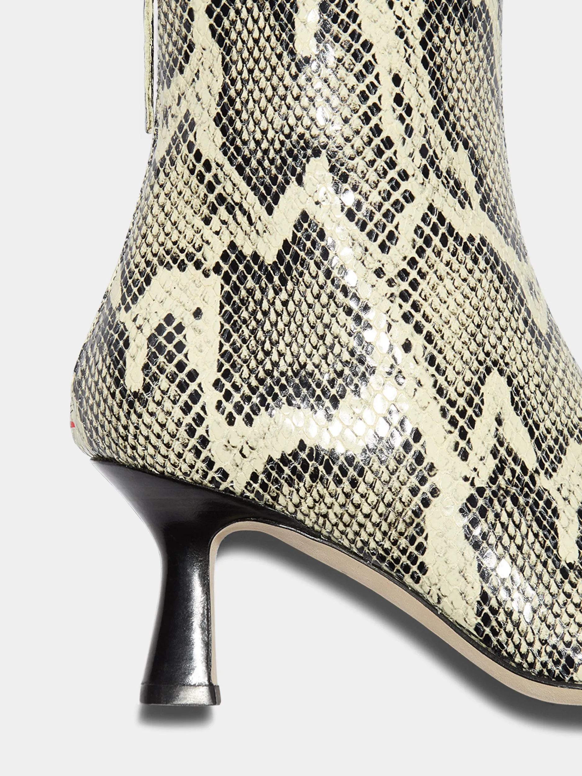 Elina Ankle Boots High-traction