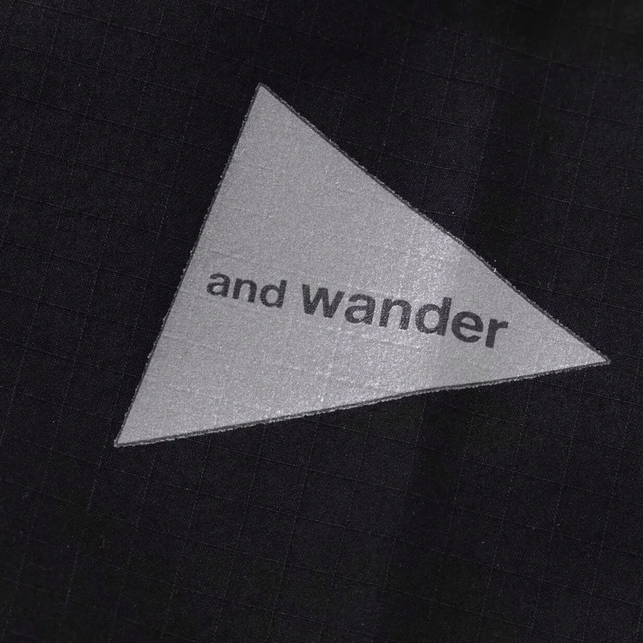 Harbor Style And Wander Womens C/N Rip S/S Shirt Black