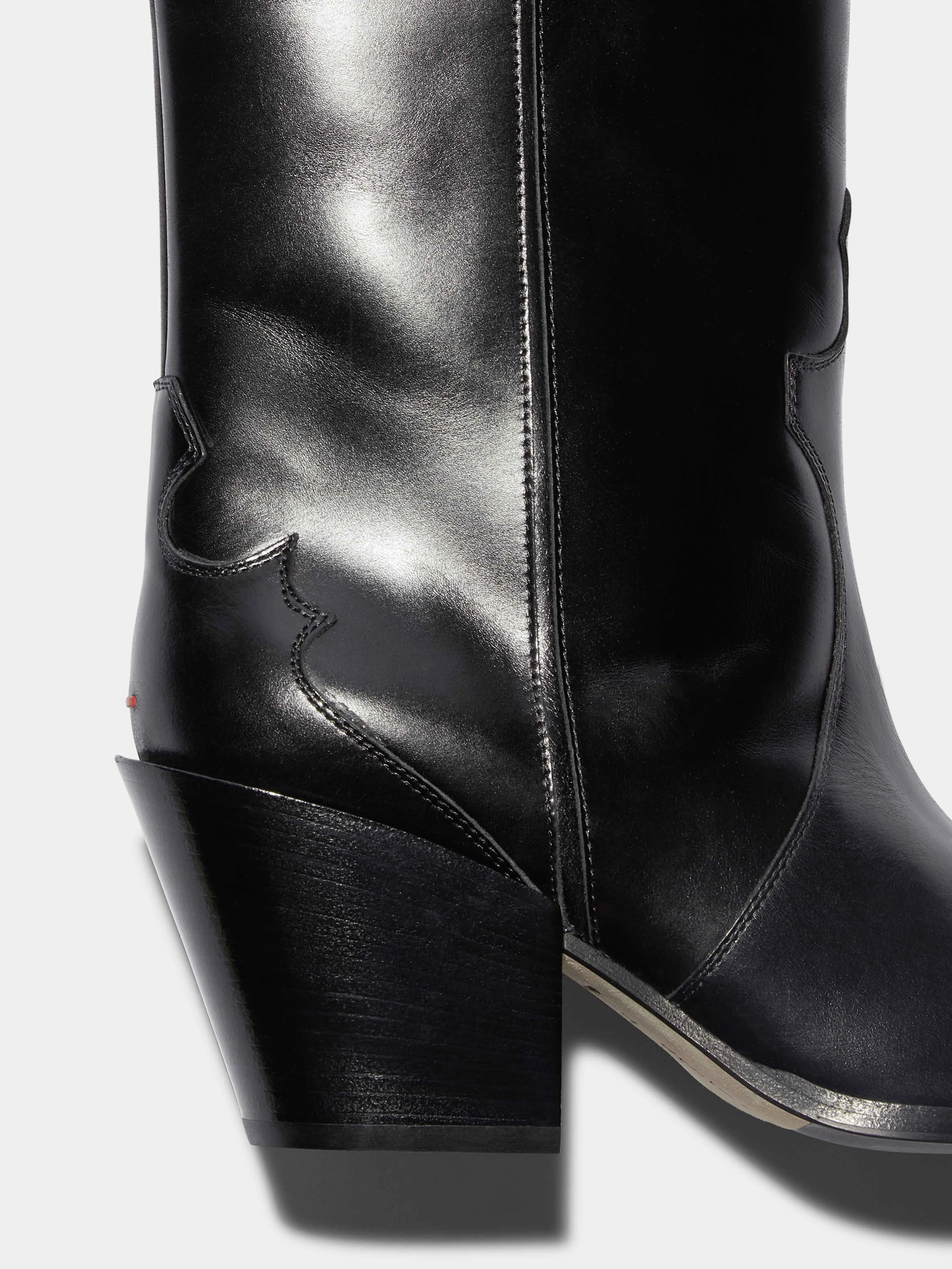 High Traction Adventure Journey Sporty Design Ariel Cowboy Boots