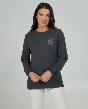 Bold Look Salty Crew Womens Shirt Heart Shark Long Sleeve Boyfriend Tee