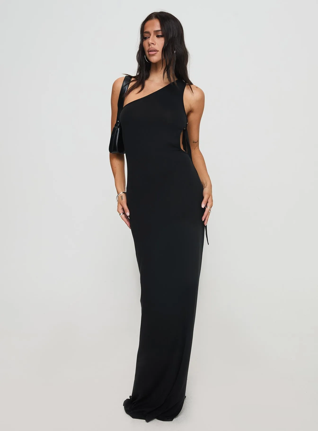 Trail Blazer Asymmetrical Maxi Dress Black Best-Seller Cocktail Ready