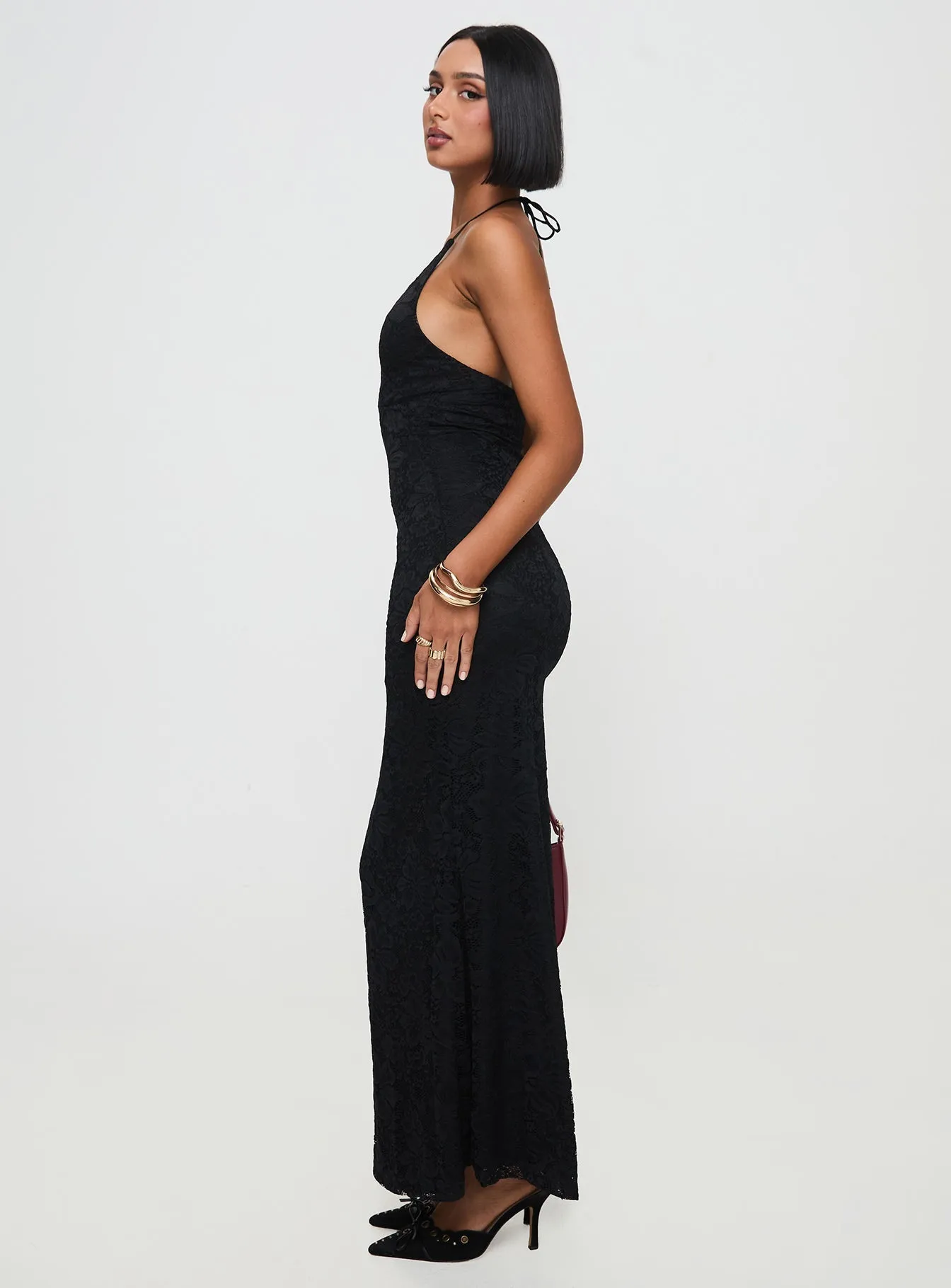 Statement Neck Chill Lines Beautie Halter Maxi Dress Black