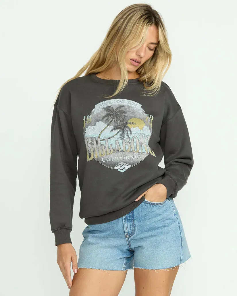 Reinforced Shoulders EasyCareFinish Billabong Womens Sweatshirt Wonderland Calls Crewneck