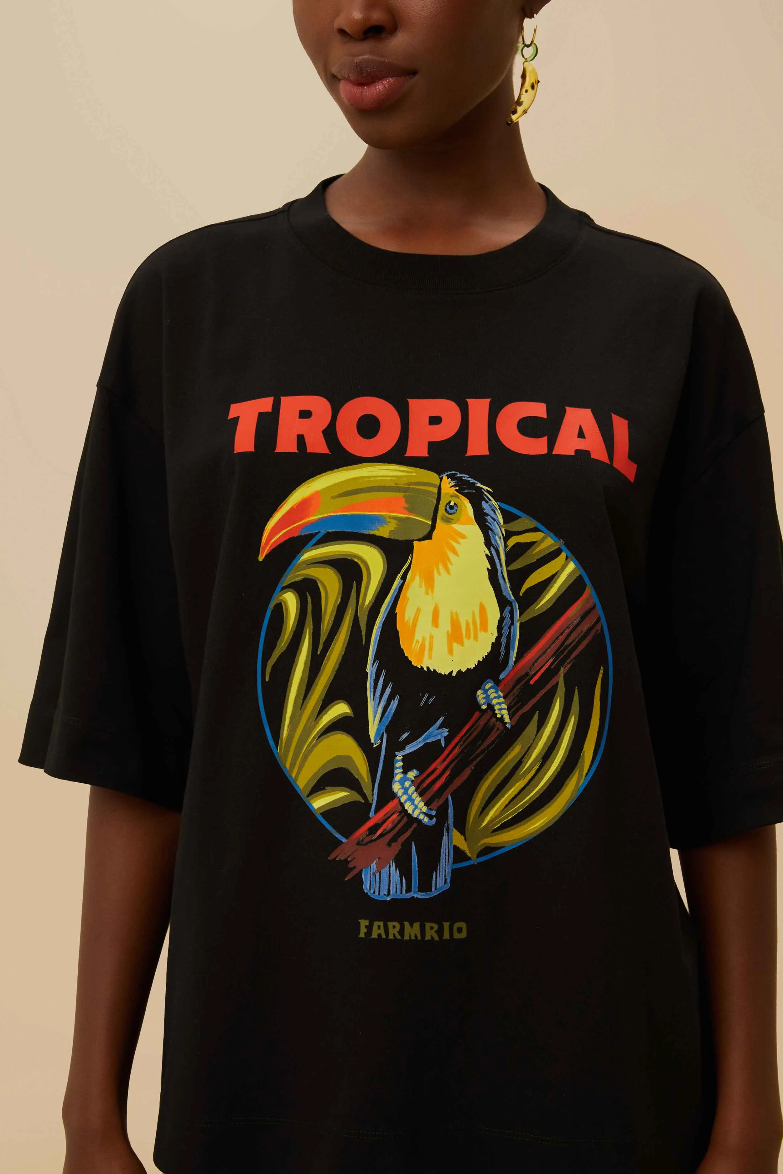 Sporty Layers Black Tropical Organic Cotton T-Shirt