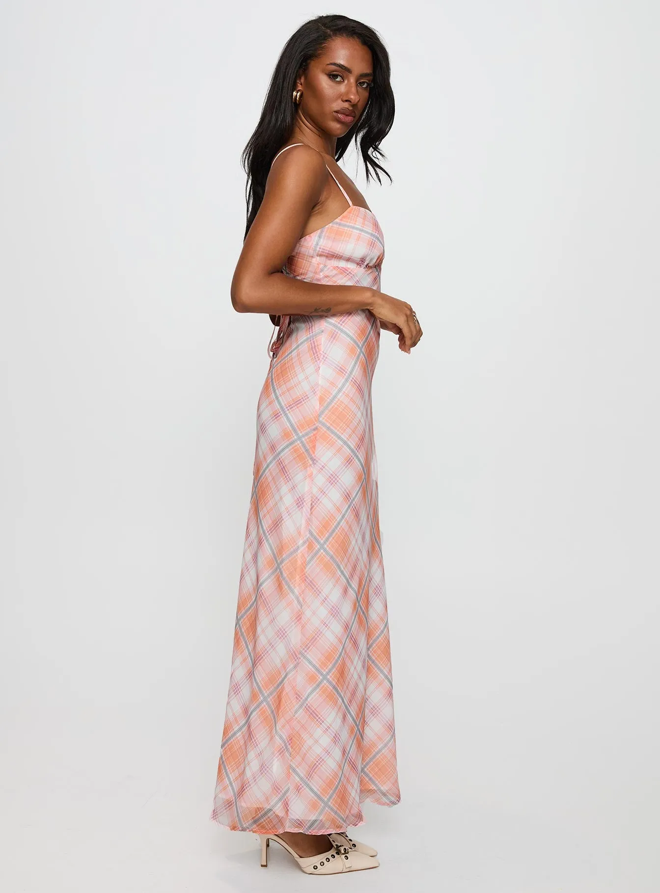 Trendy Layering museum visit Yazmina Maxi Dress Orange Check