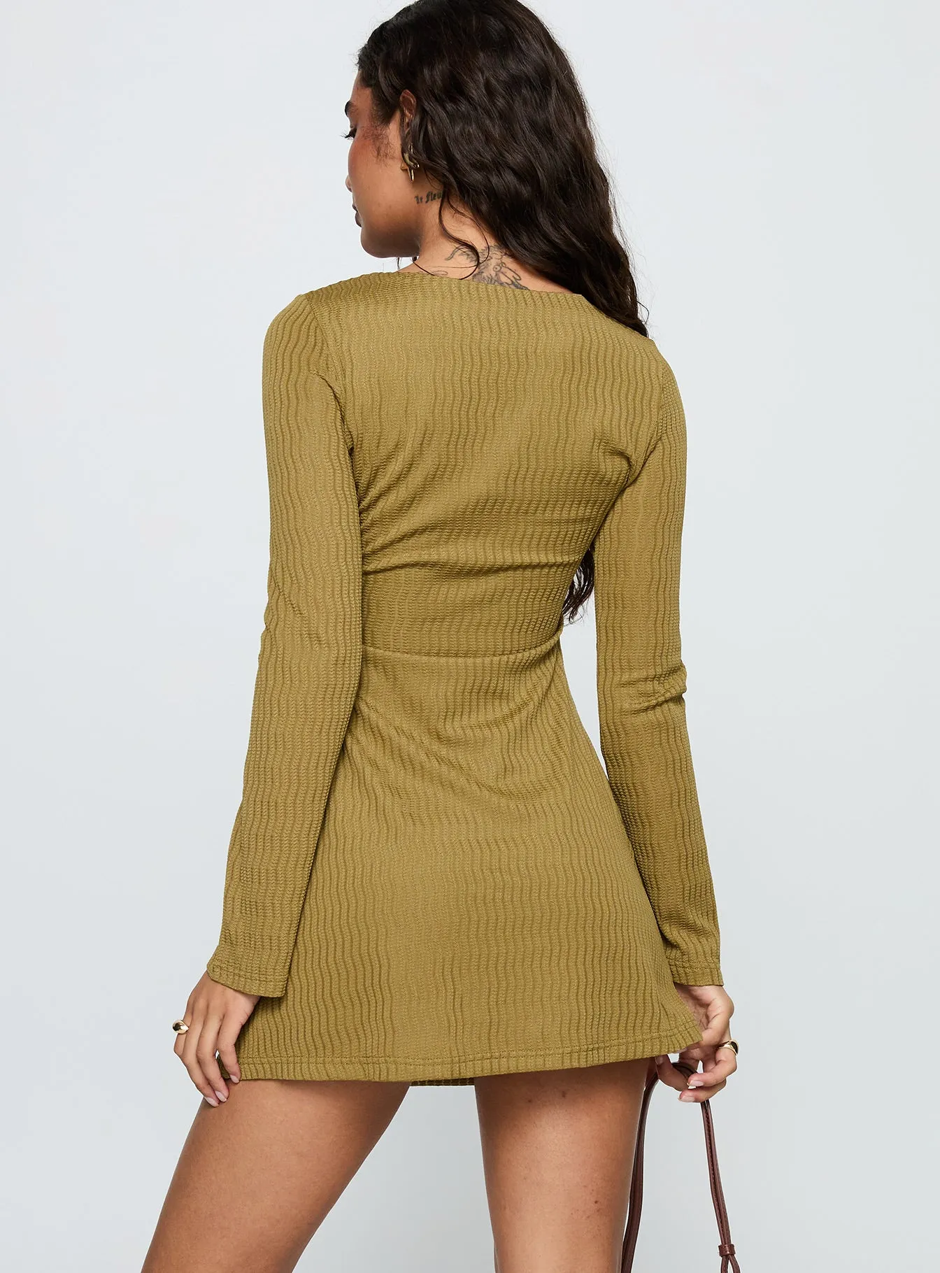 Calibre Long Sleeve Mini Dress Olive Red-Carpet