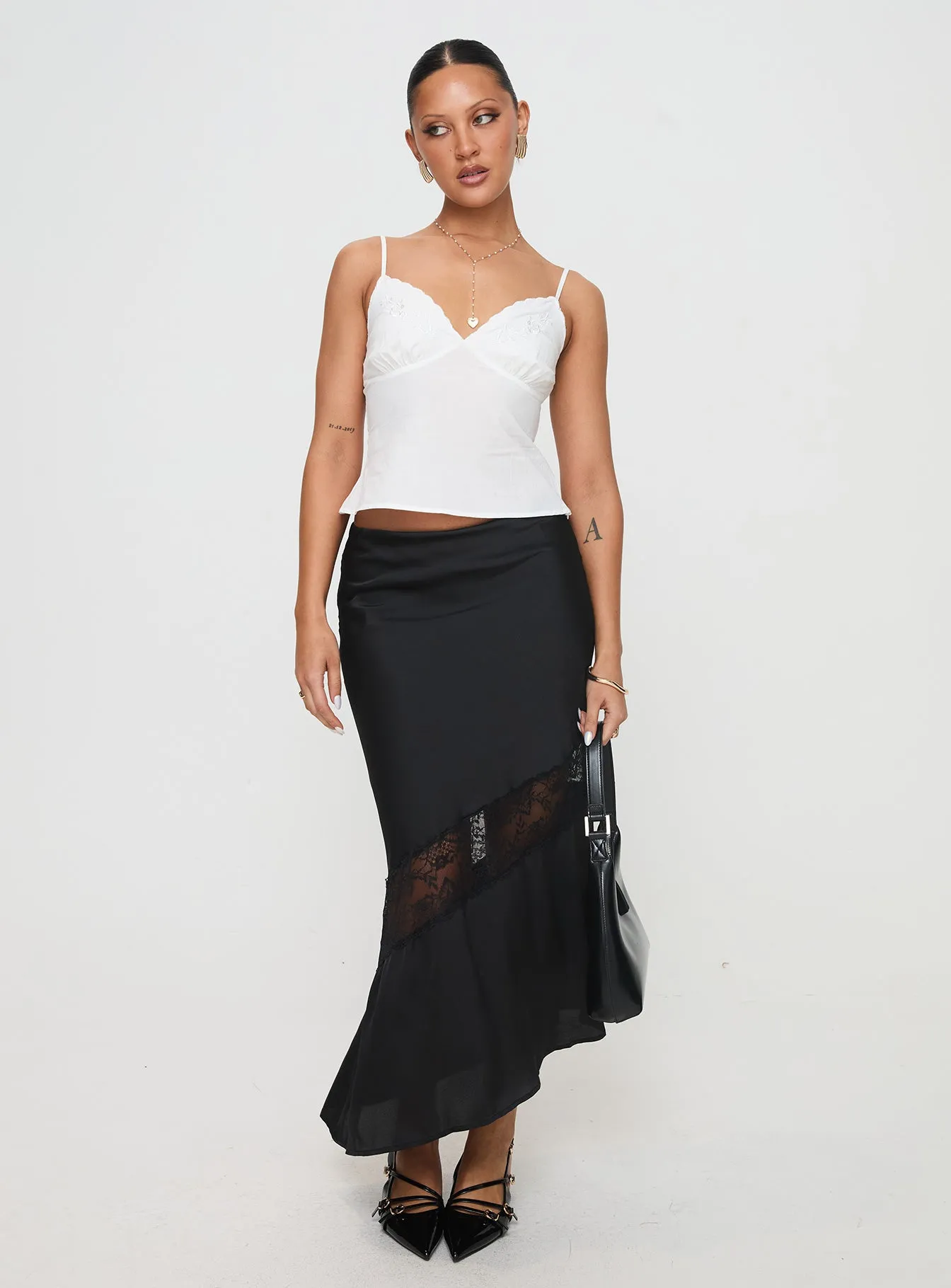 Airy Feel Media Feature Carrion Lace Maxi Skirt Black