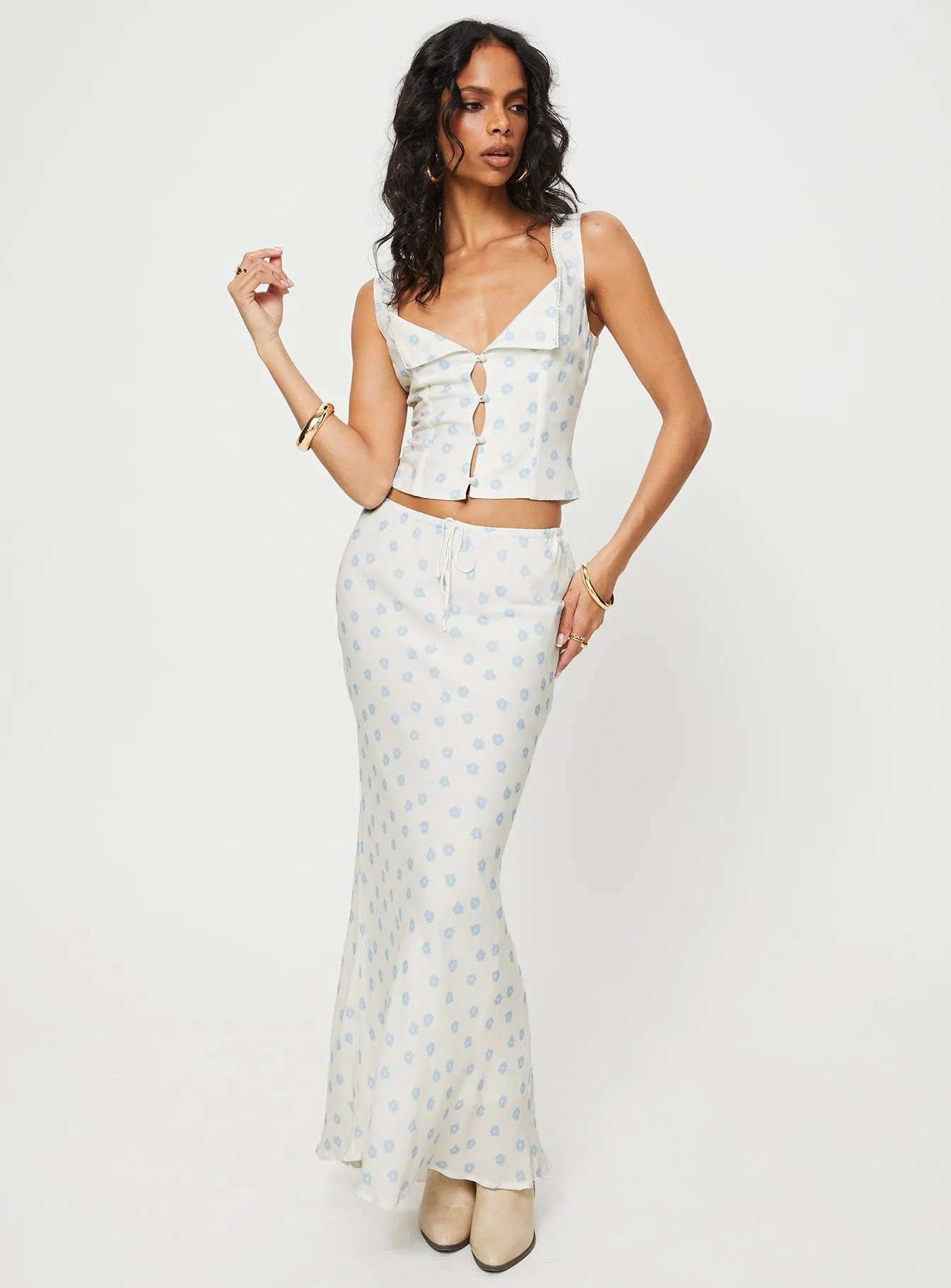 Cheshire Floral Maxi Skirt White / Blue Built In Shorts
