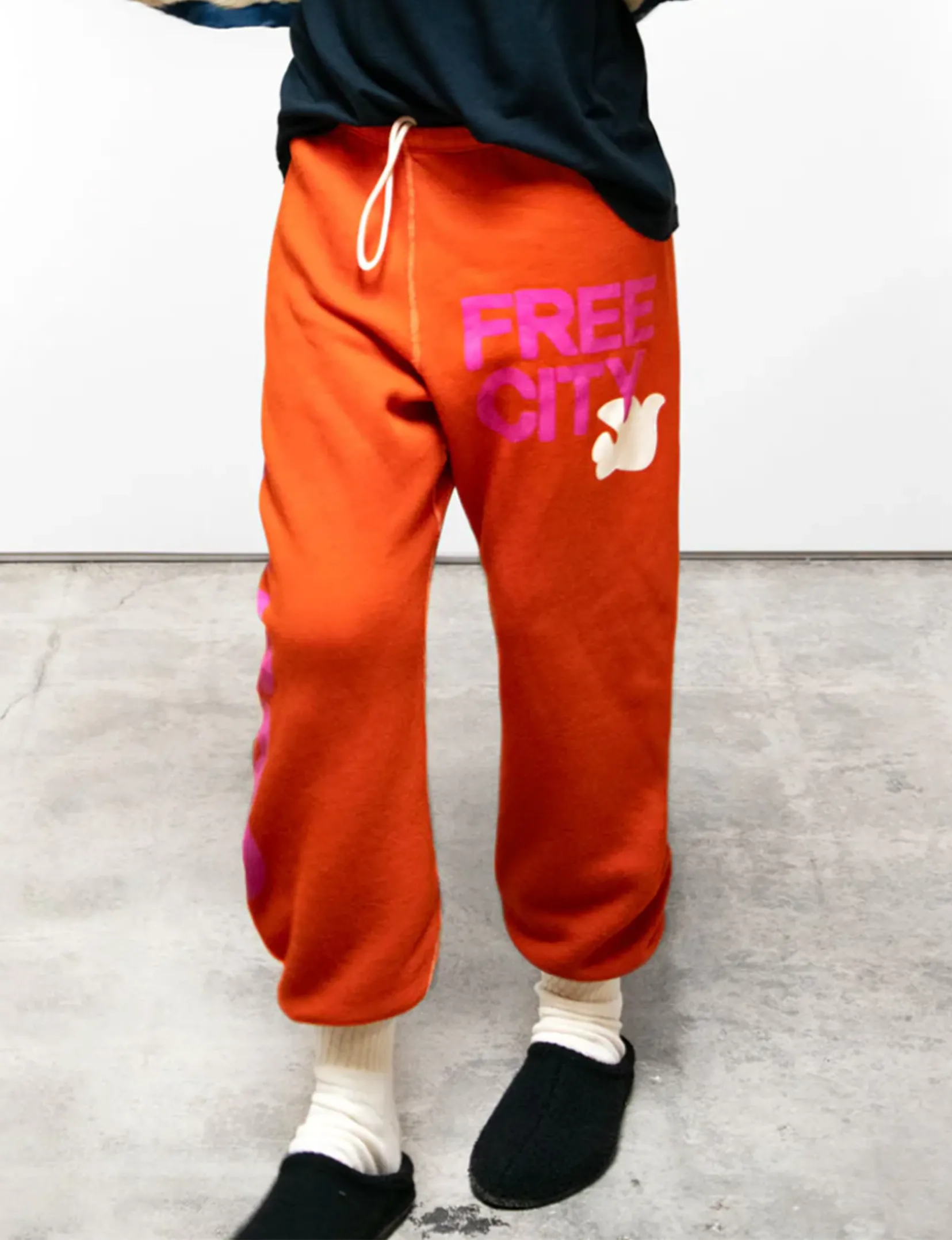 Casual Comfort Fit Commuter Fit Circa 99' OG Letsgo Oldschool Sweats, Orange Machine