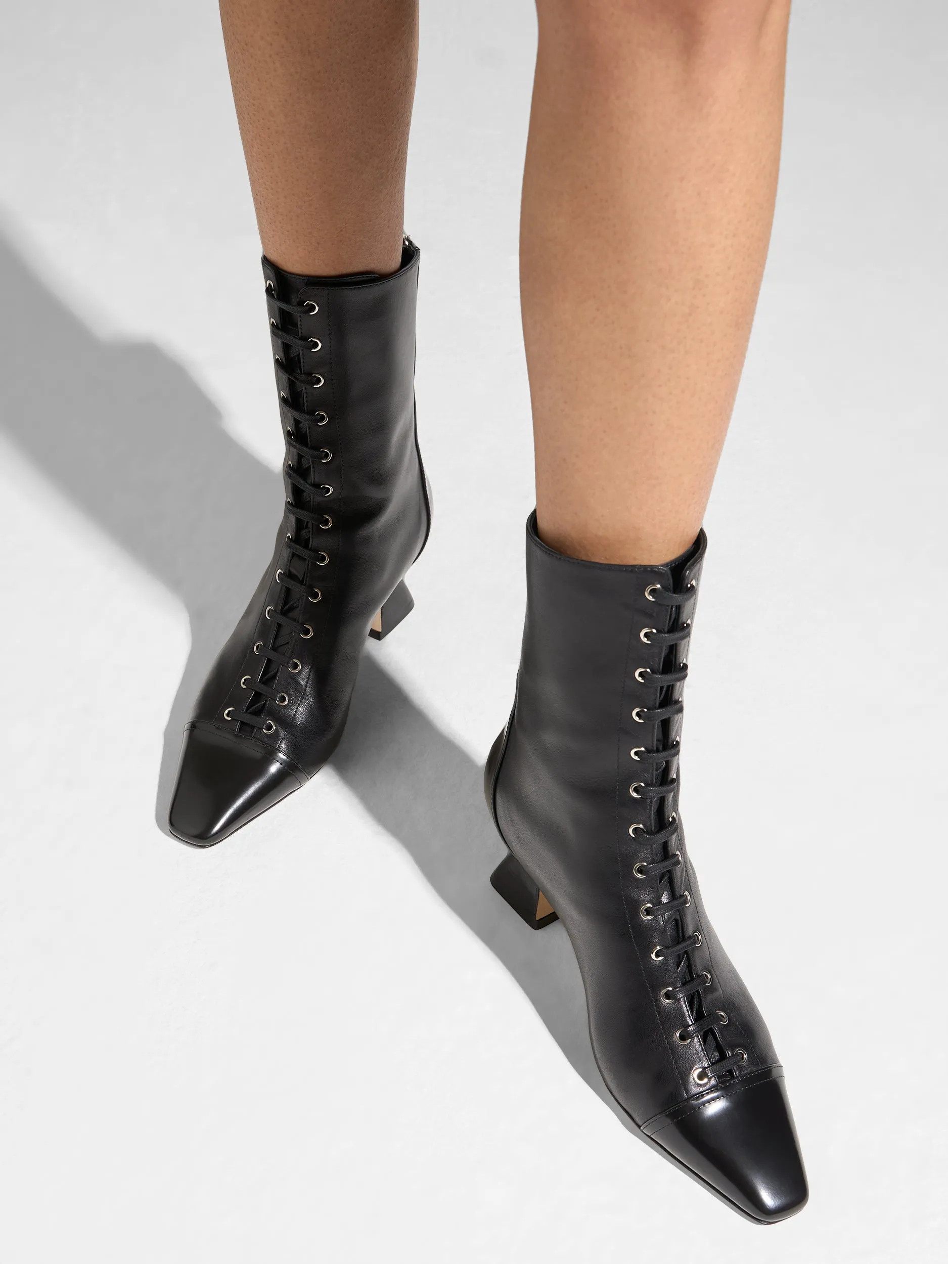 Durable Shell All Day Wear Gwen Lace-Up Boots