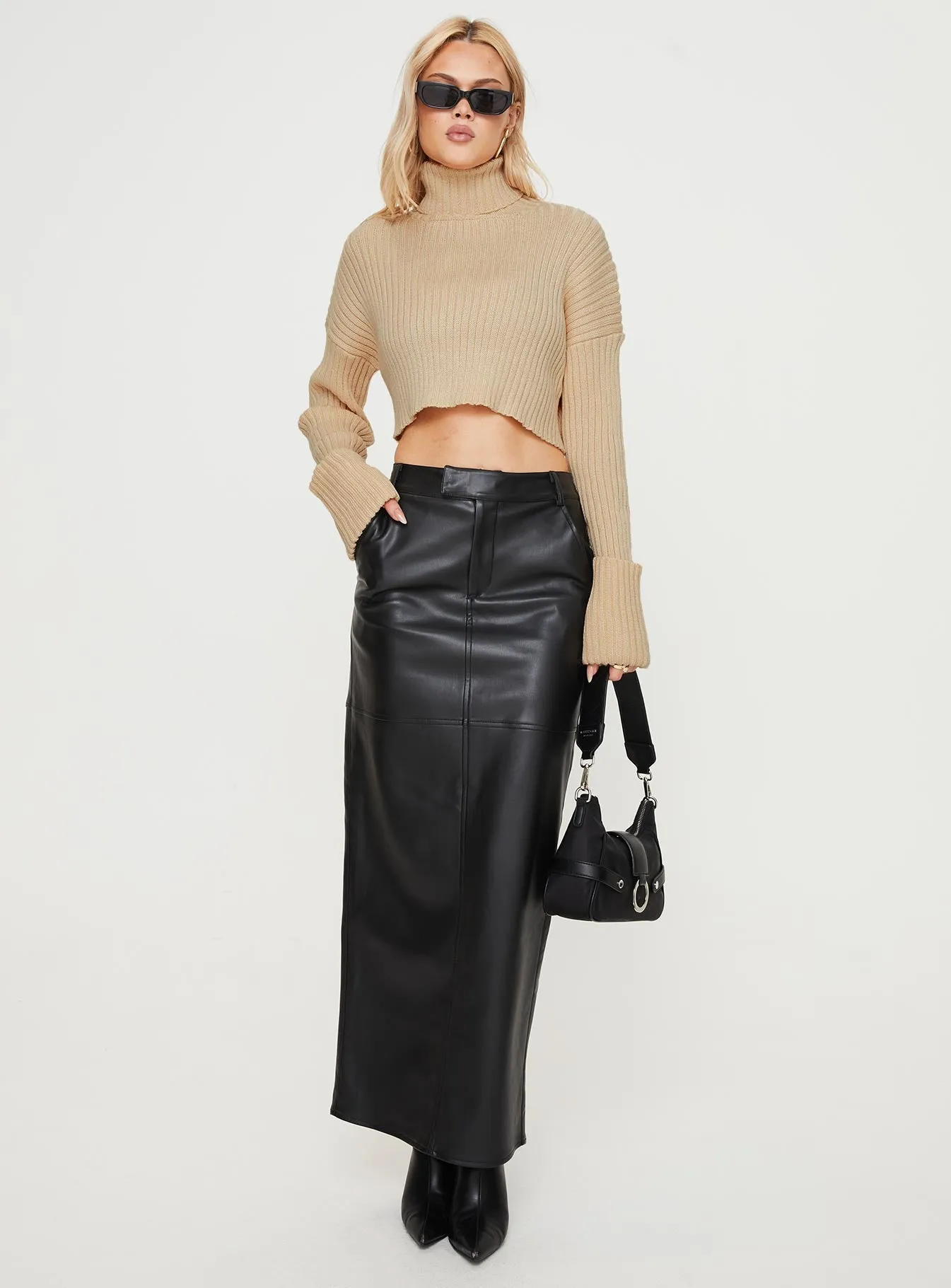 Giacini Faux Leather Maxi Skirt Black Art Gallery Visit Sharp Look