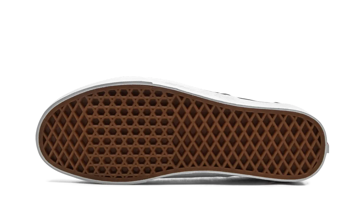 Flexible Comfort Shoes. Airy Touch Classic Slip-On