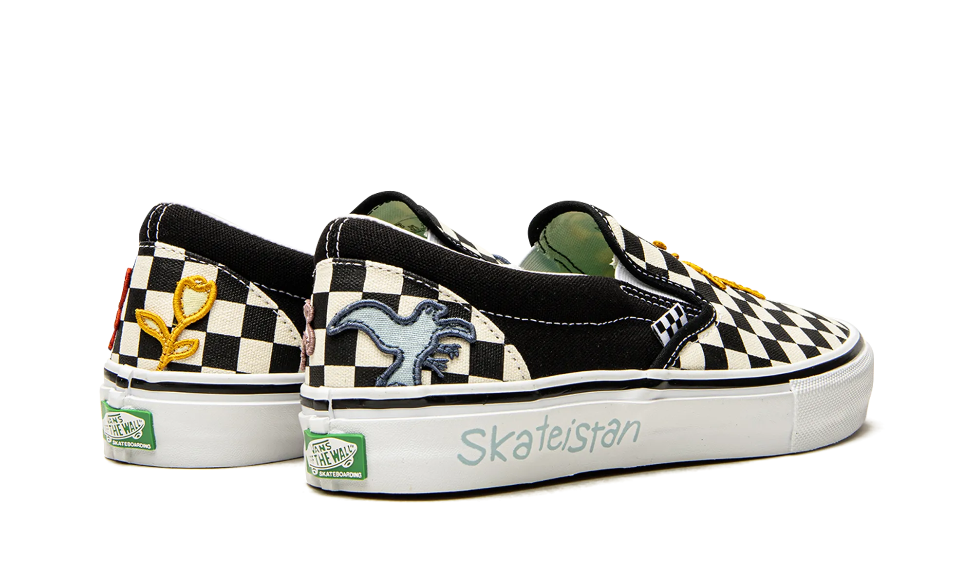 Urban Trek Classic Slip-On "Skateistan"