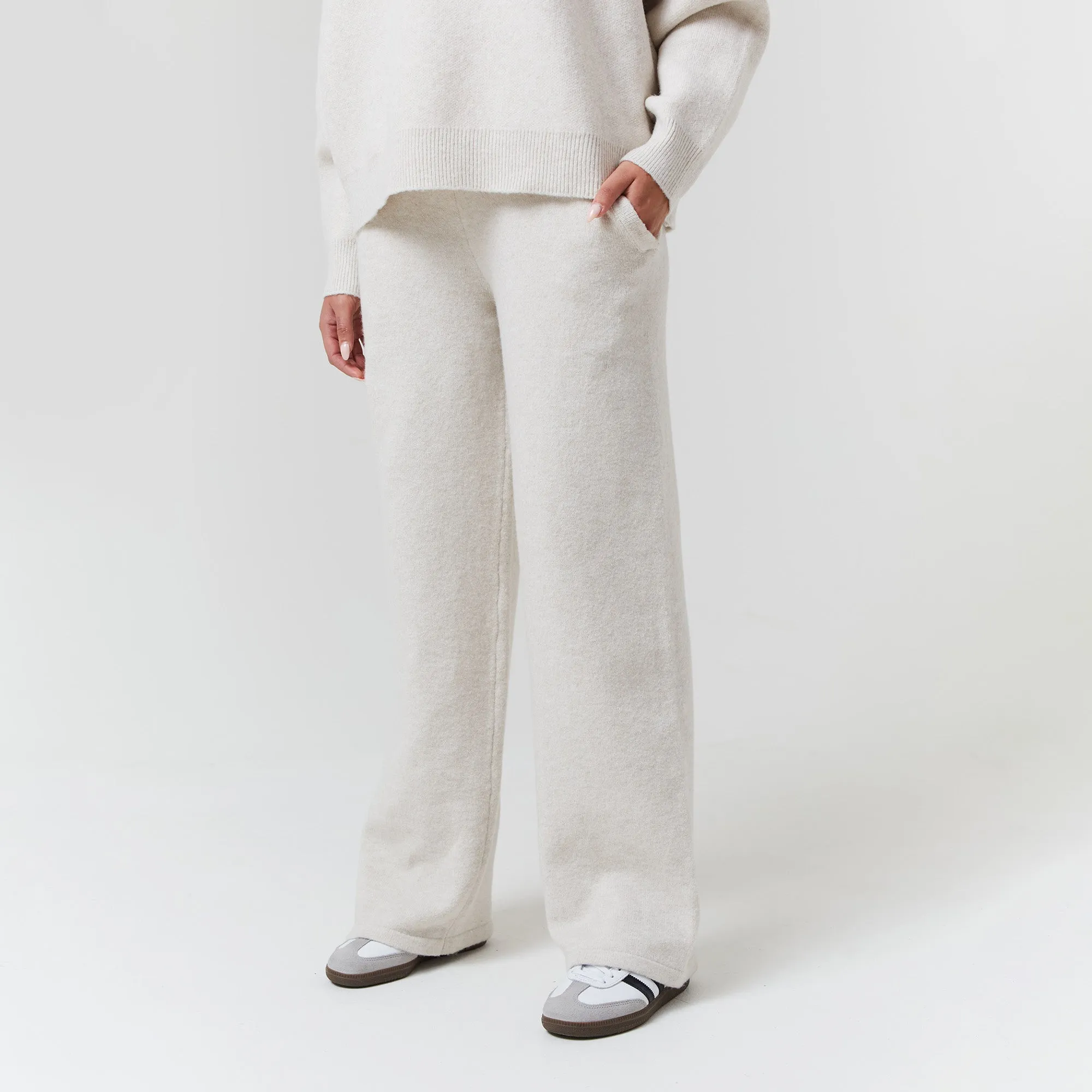 MoistureManagementSystem Knit Open Hem Jogger | Oatmeal