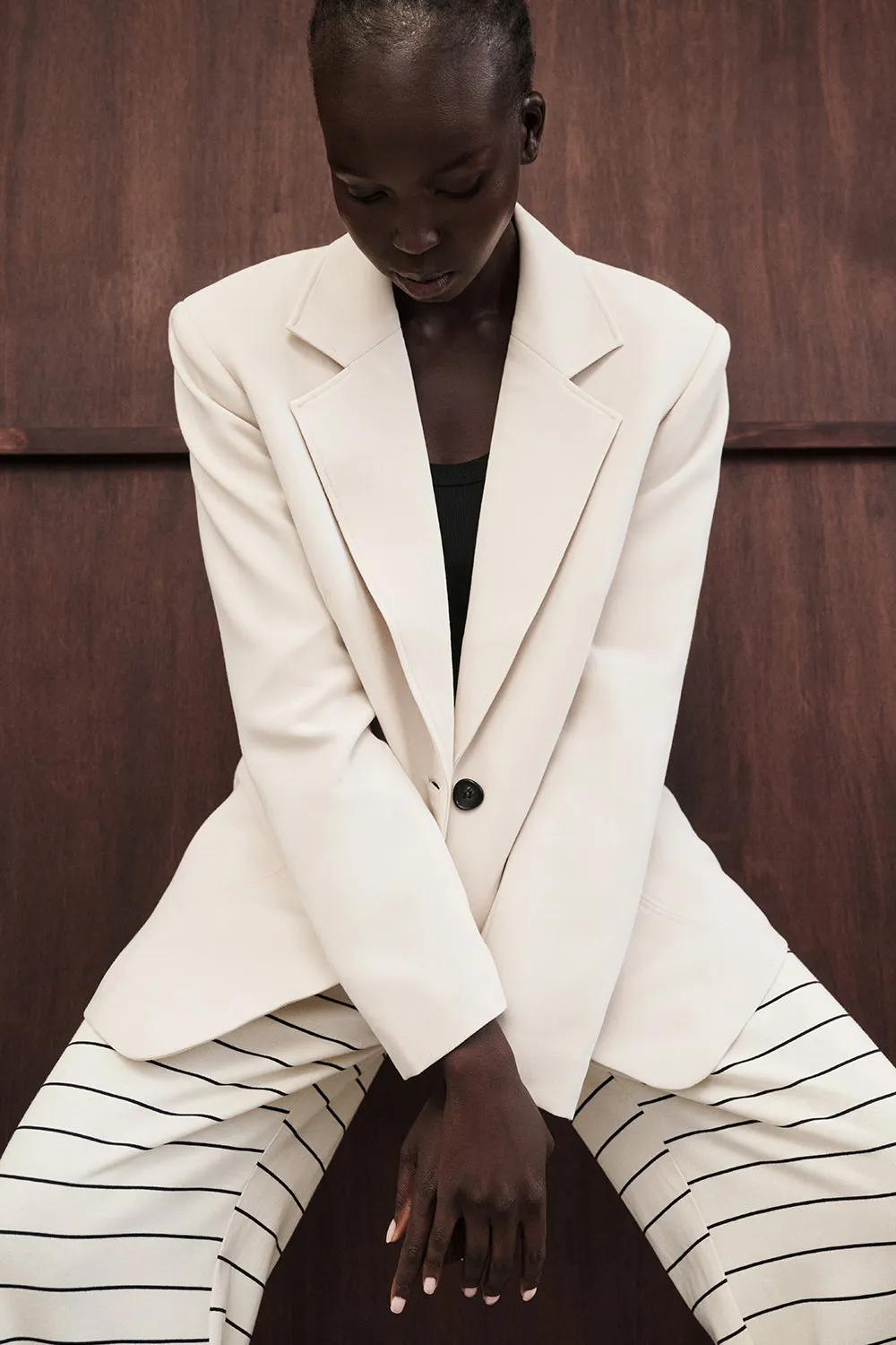 CHELSEA BONE OVERSIZED BLAZER Airflow Ventilation System