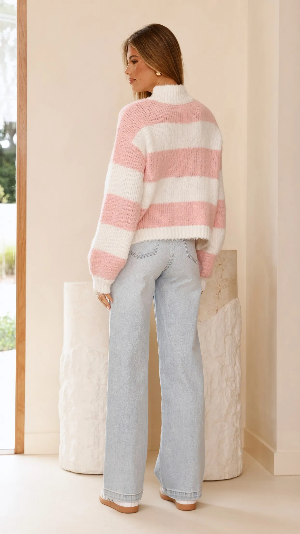 Office Casual Look Soft Palette Dante Knitted Sweater - White / Pink Stripe