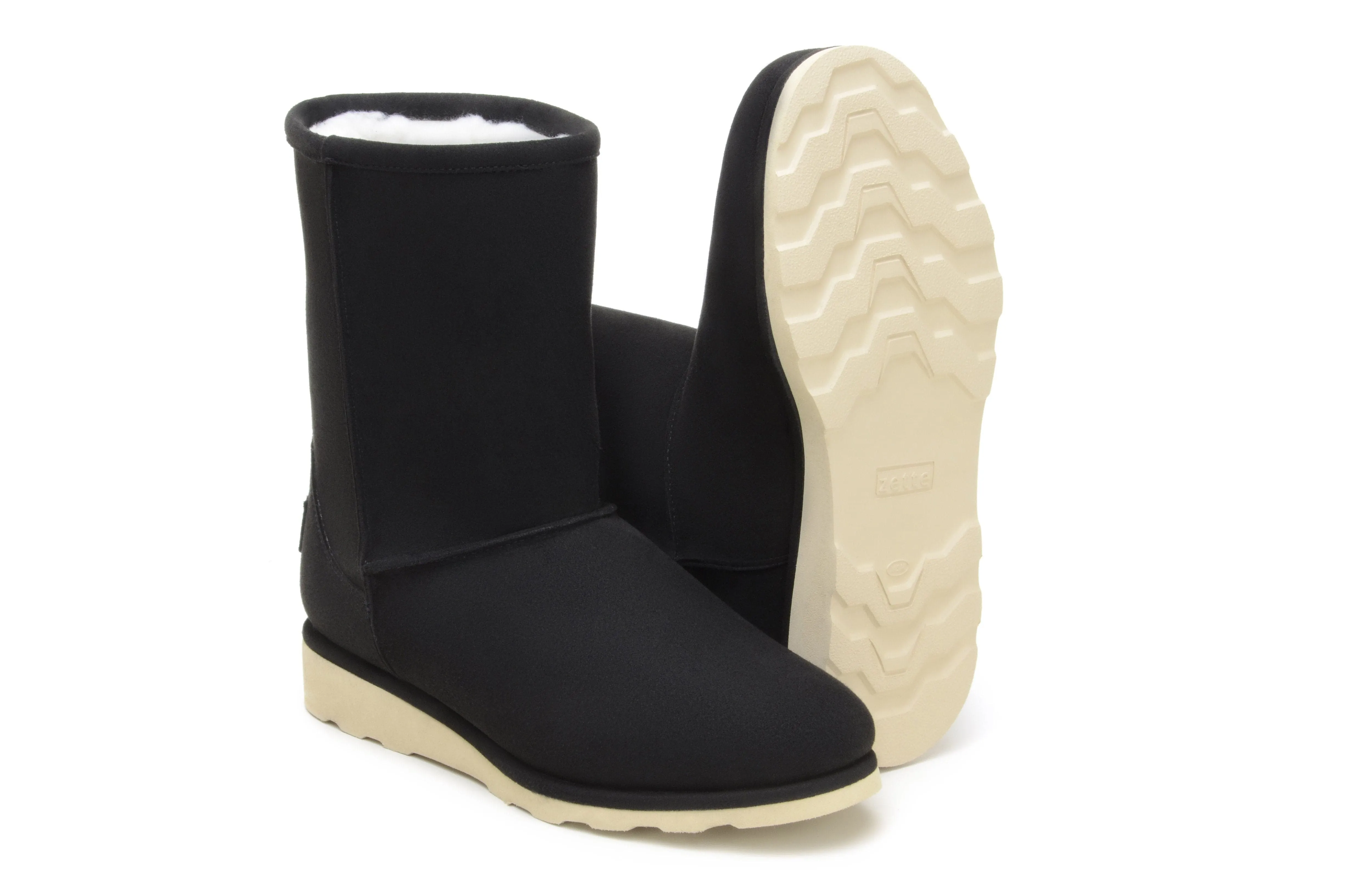 'Willow' high-quality fur-lined slipper boot - black Minimal Silhouette