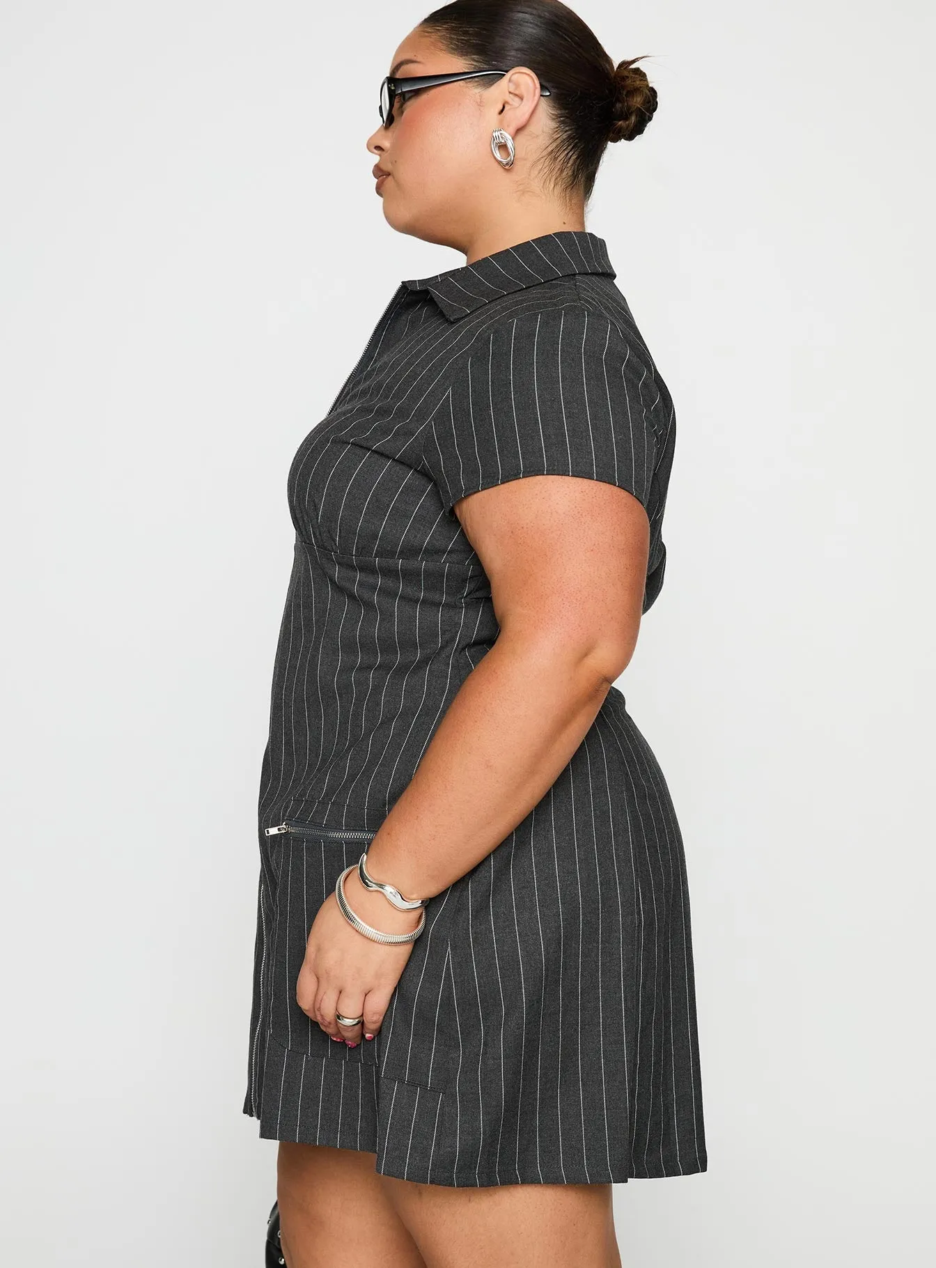 Wynona Mini Dress White / Grey Pinstripe Curve Texture Blend Smart Texture