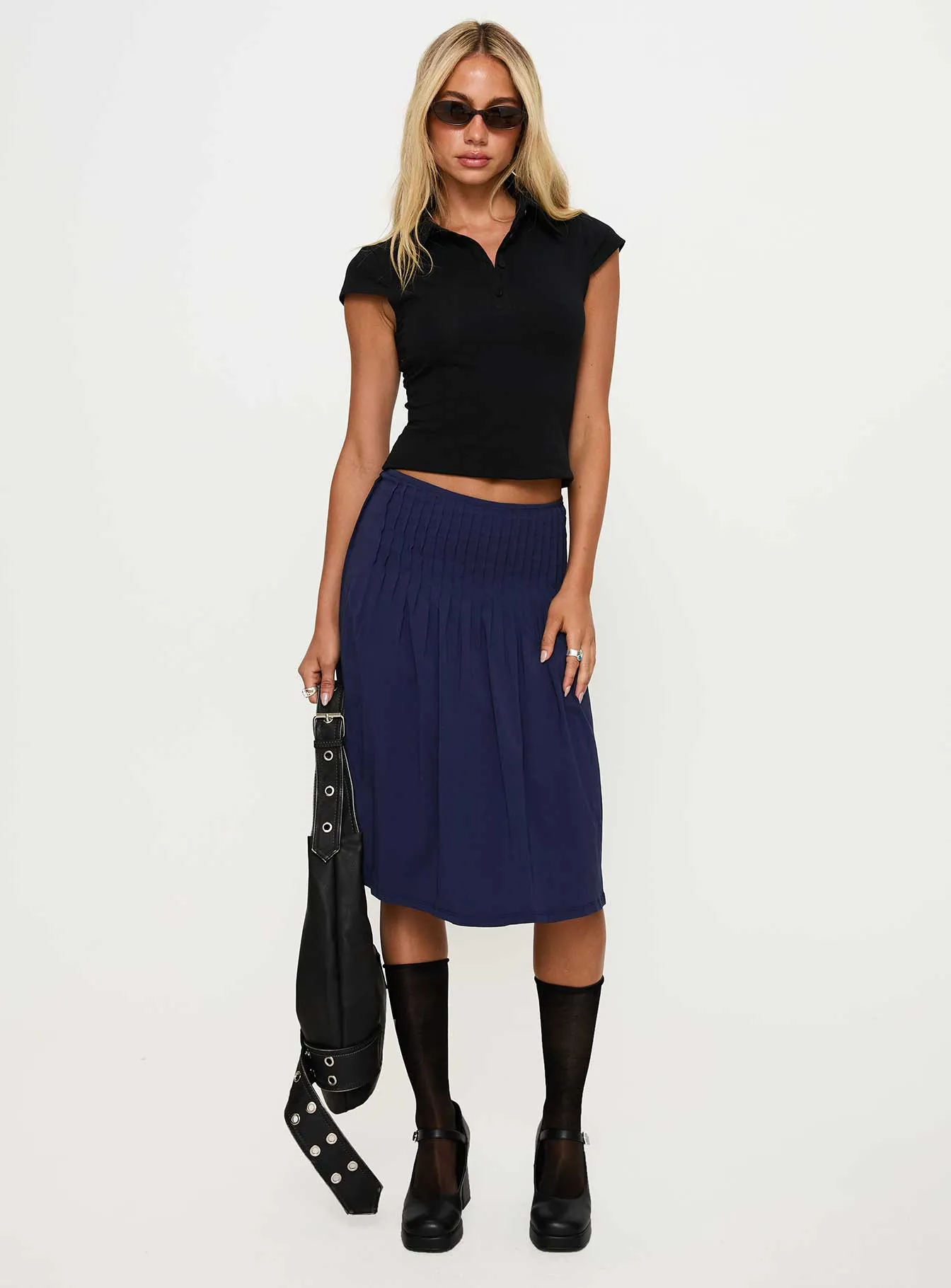 Comfortable Motion Outfit Ideas Elaila Pleat Midi Skirt Navy