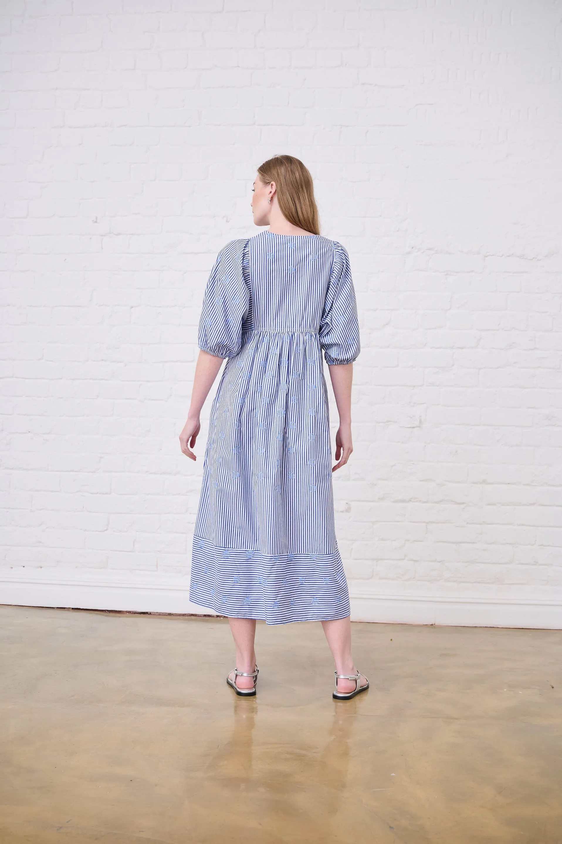 Perfectly Crafted Romantic Hour Embroidered Seashell Stripe Tunic Dress