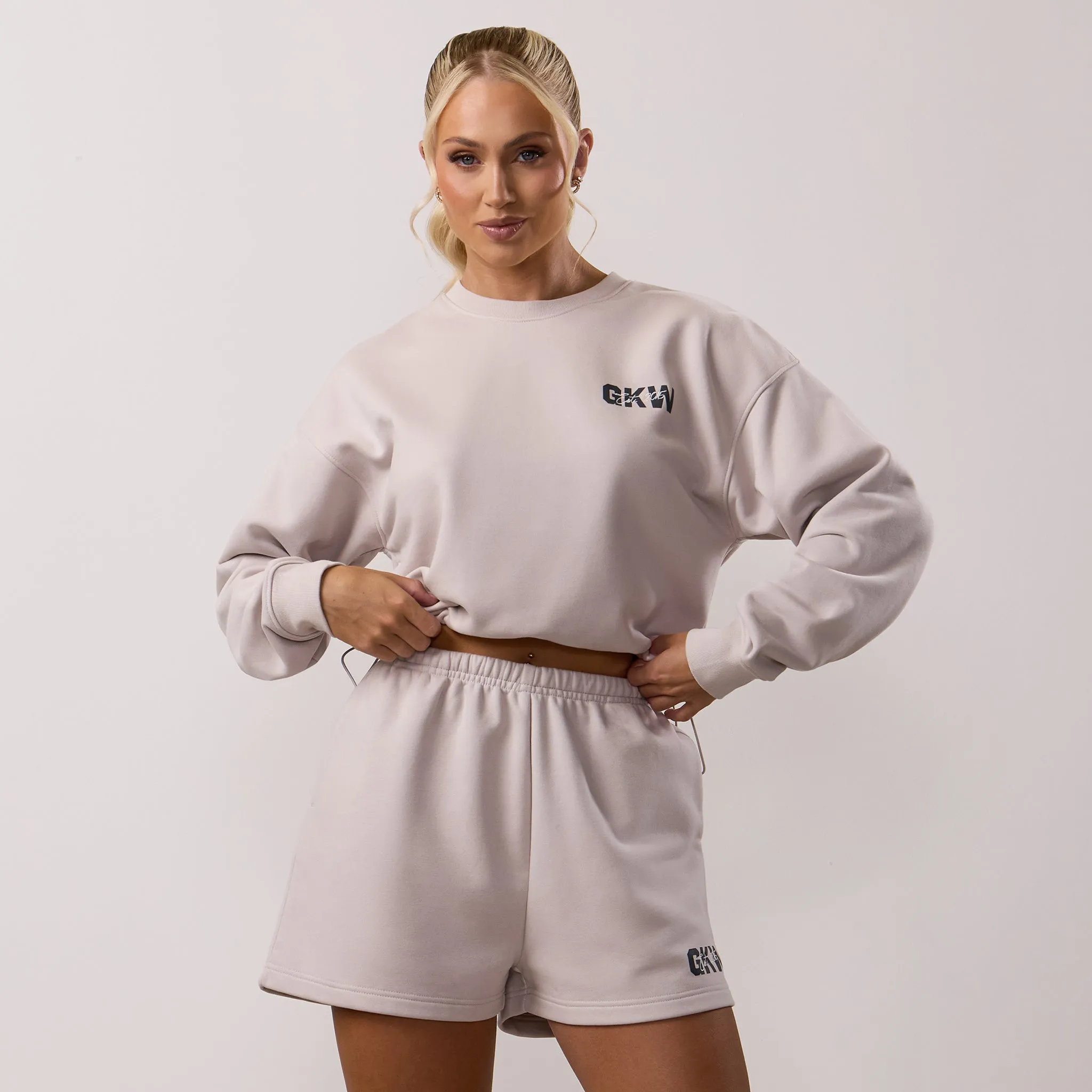 Gym King Revive Peached Crop Sweatshirt - Light Stone Basic Hoodie
