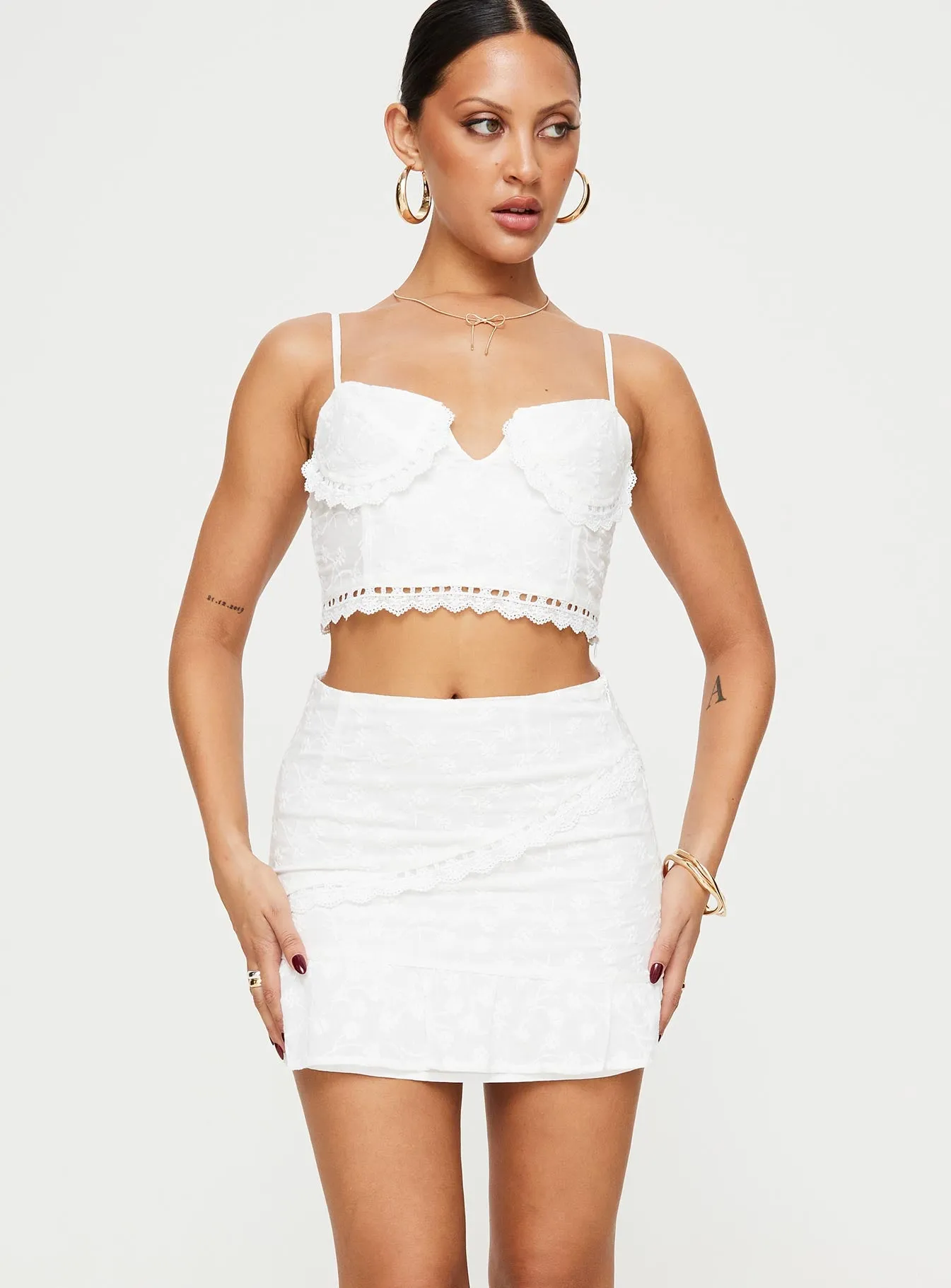 Texture Focus Fiora Broderie Set White