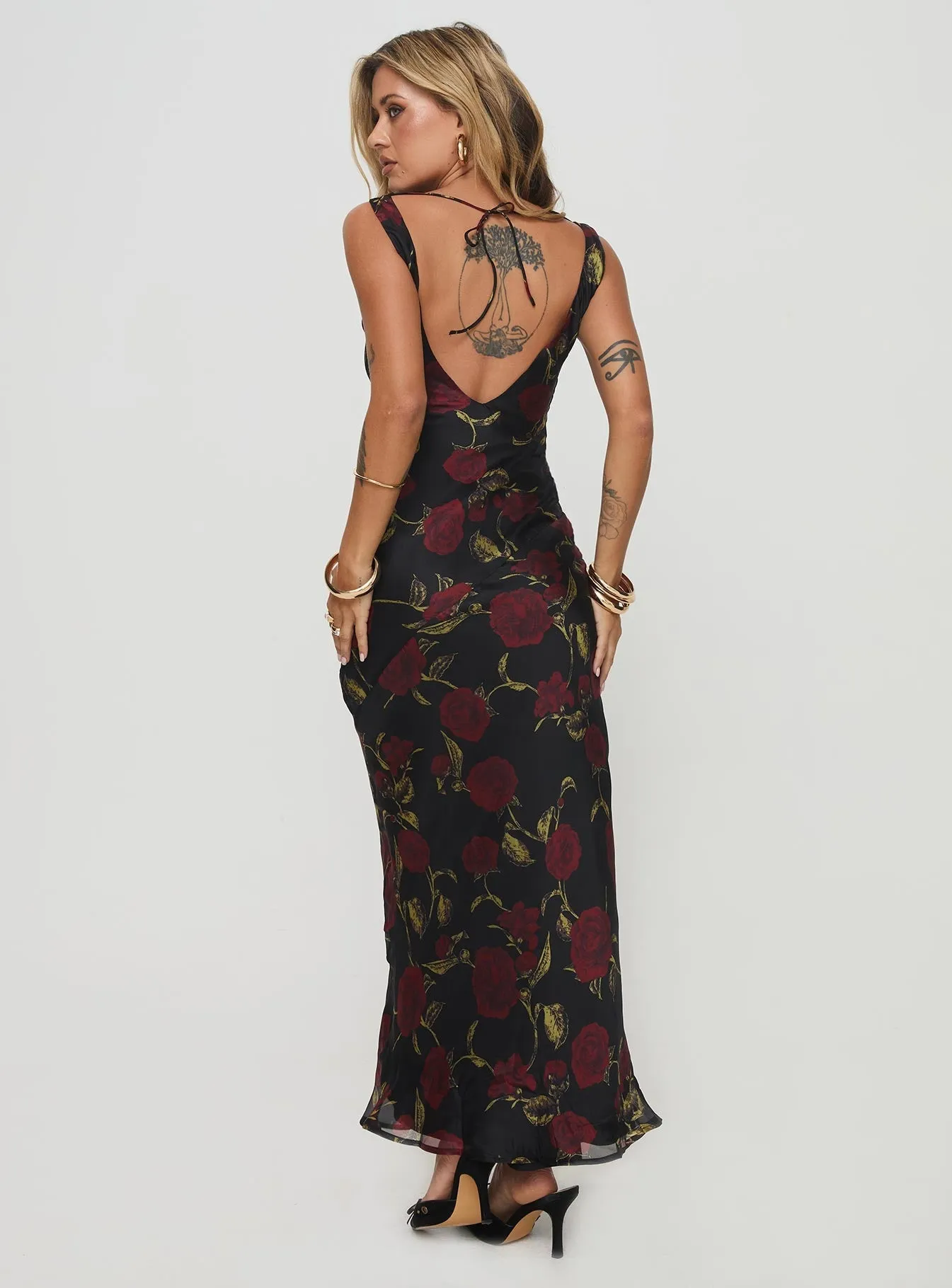 Flexi Maxi Dress Black / Red Floral Minimal Motion