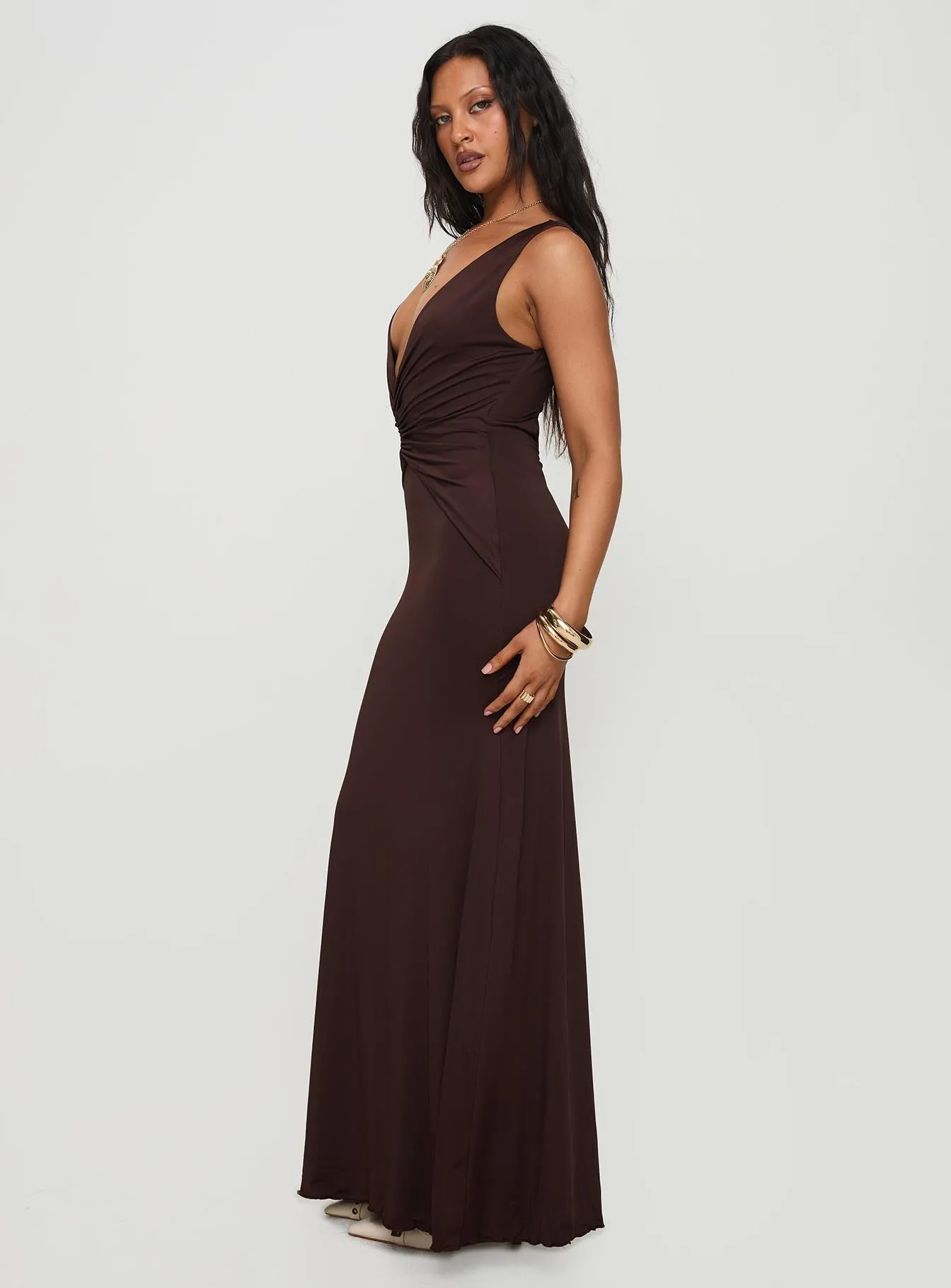 Family Glow Frederica Plunge Maxi Dress Chocolate Petite