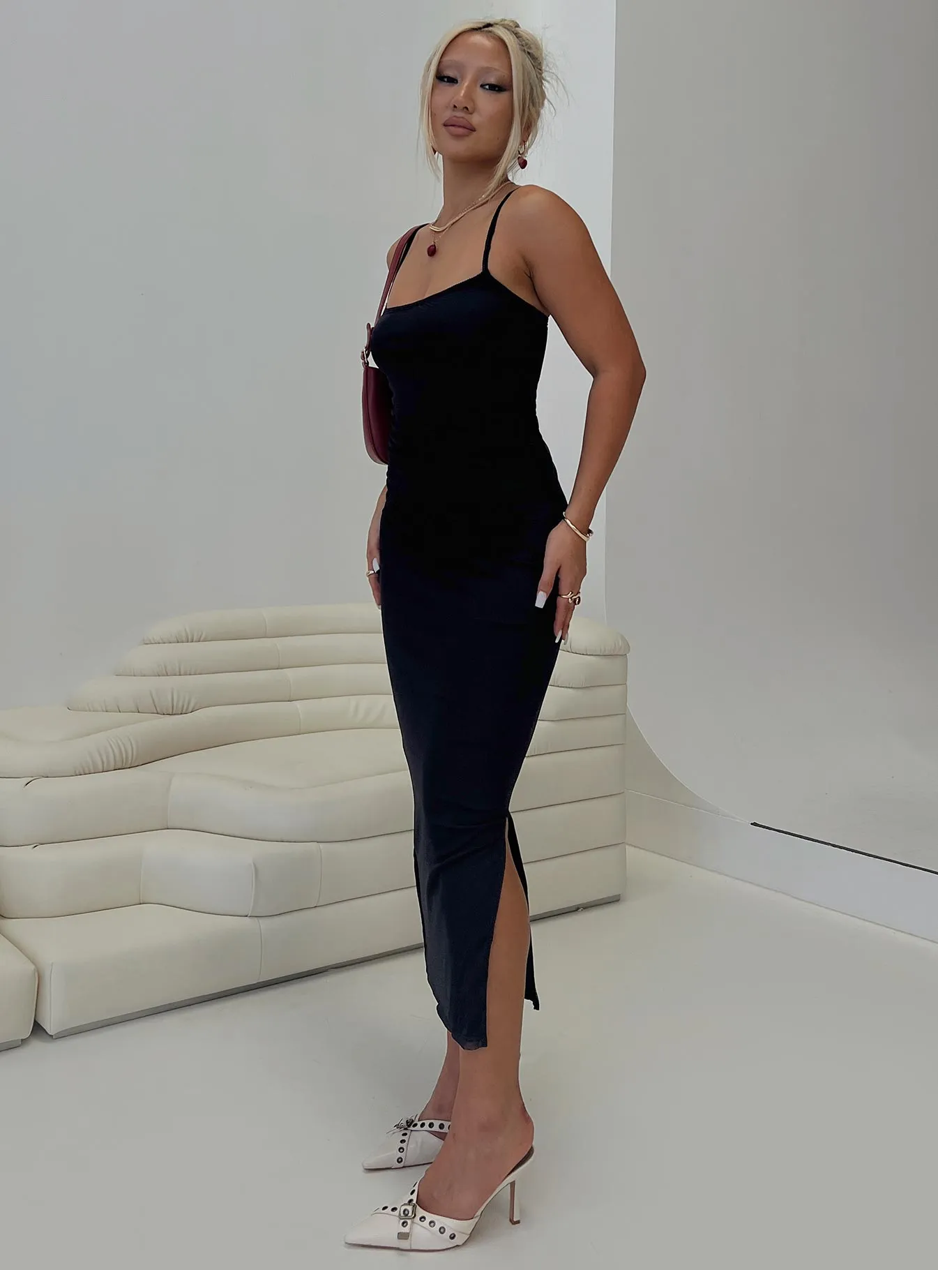 Apolline Maxi Dress Black Sleek Touch