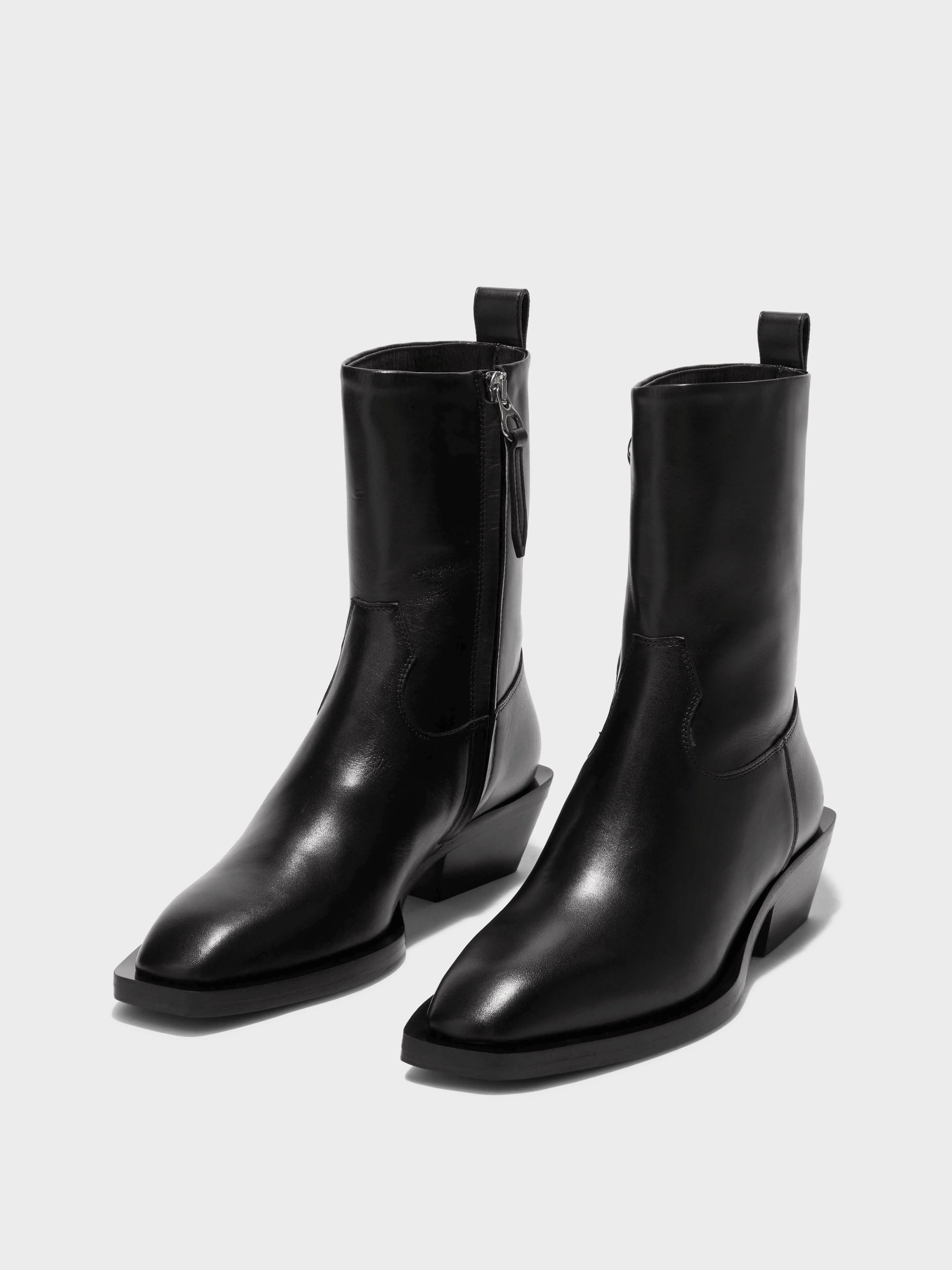 sole Luis Leather Cowboy Ankle Boots