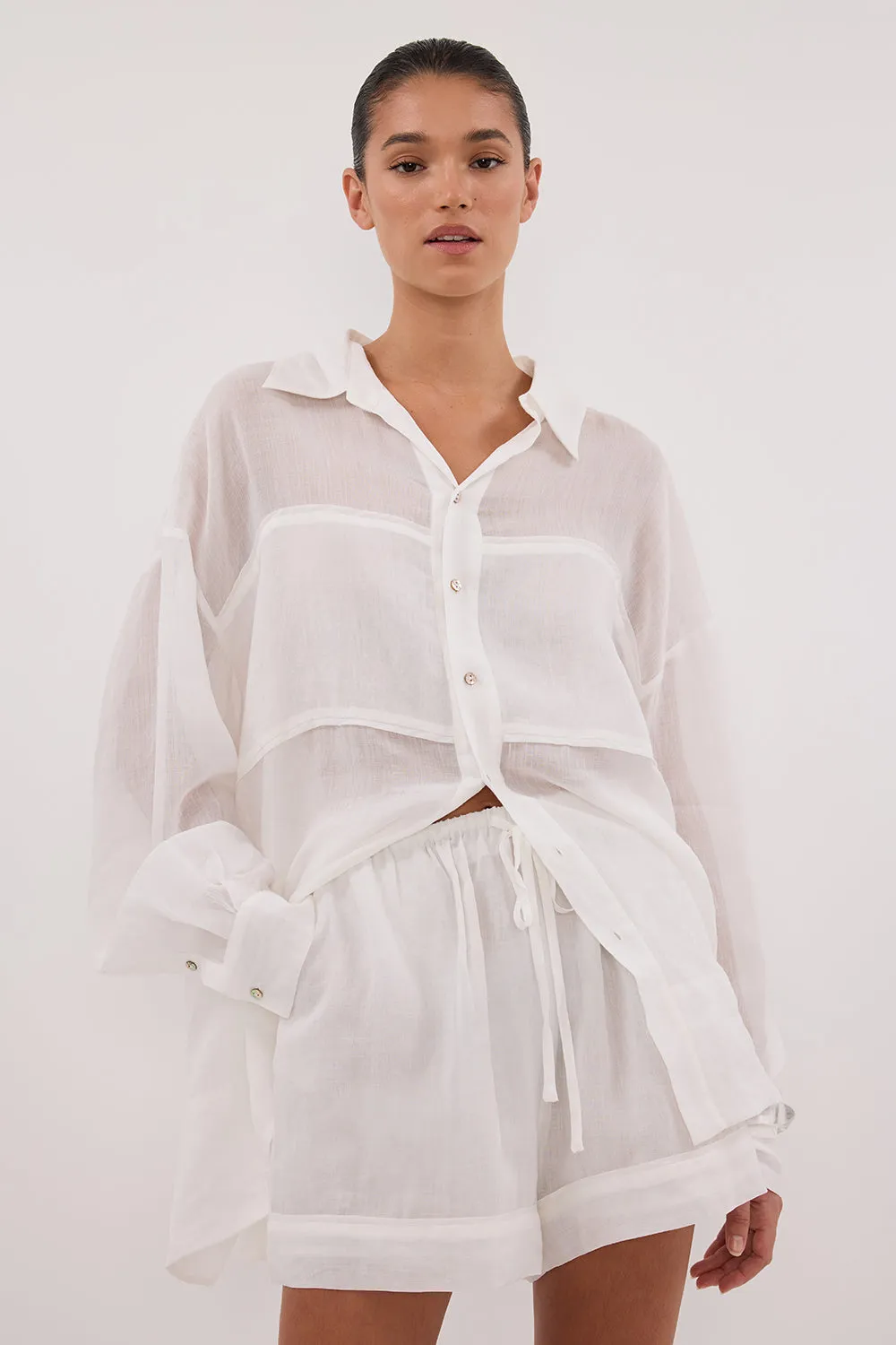 KAI WHITE RAMIE SHORT Gym apparel Everyday Flex