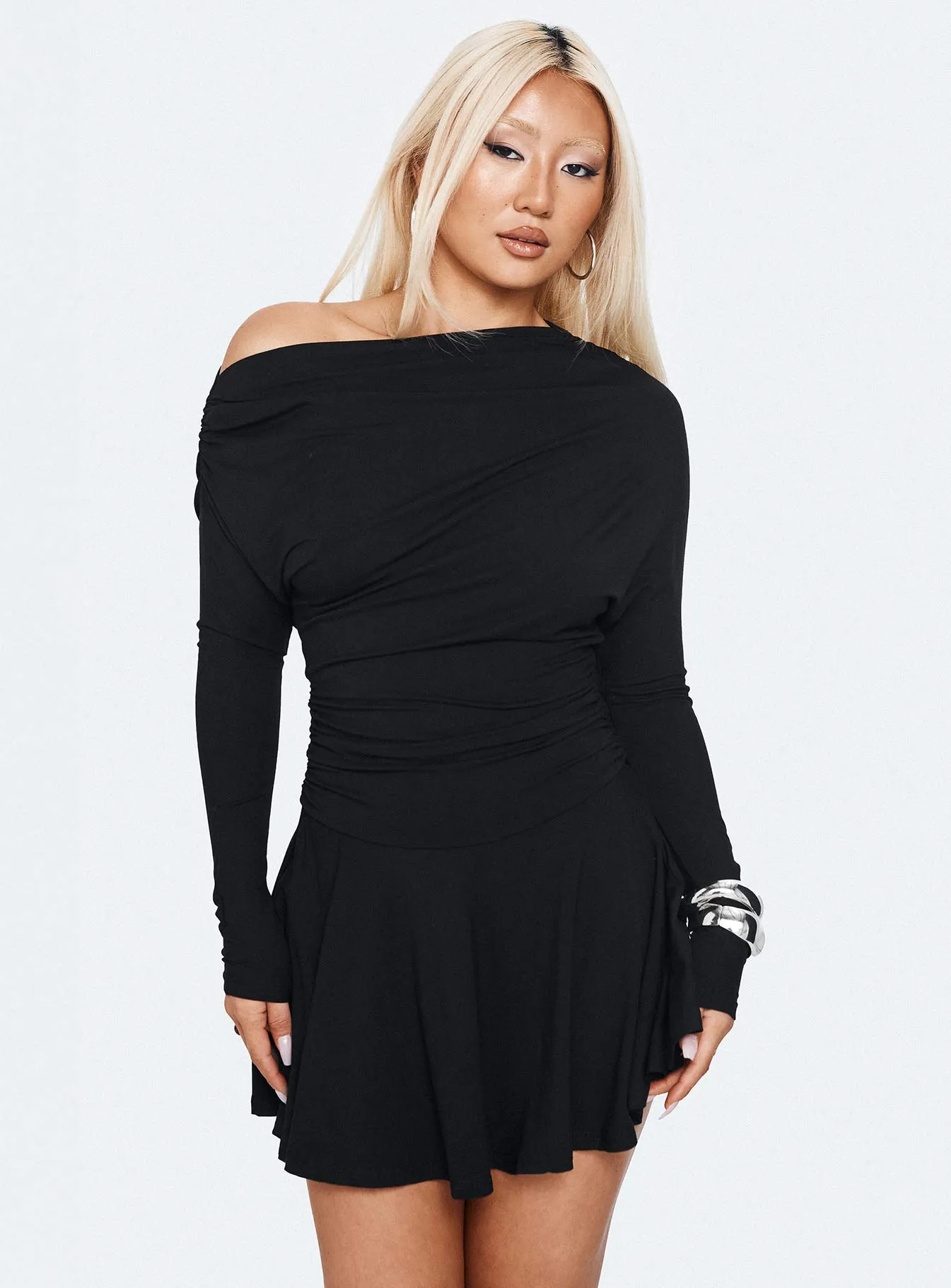 Summer Friendly Keilana One Shoulder Long Sleeve Mini Dress Black