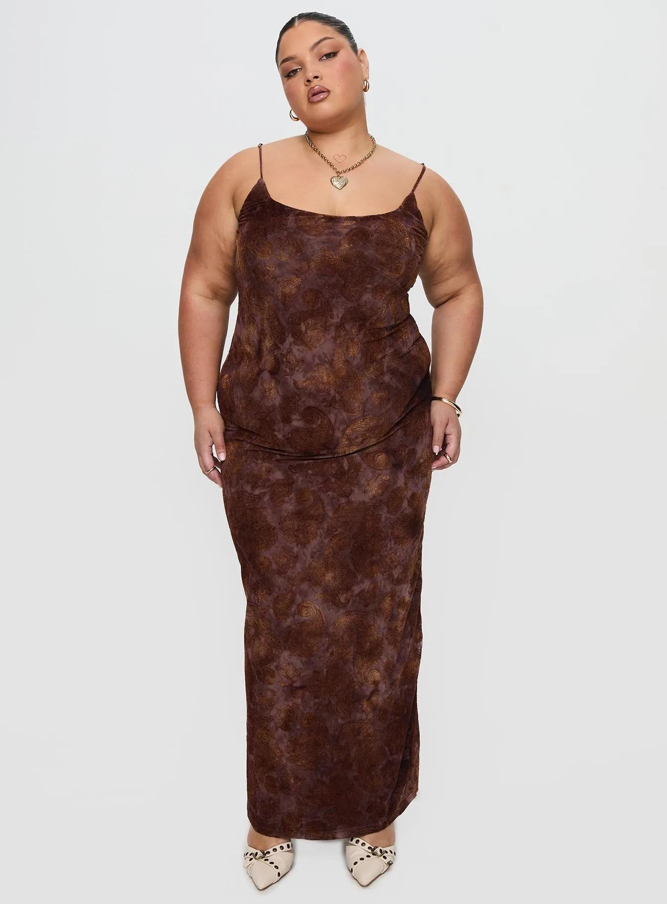 DoubleLayeredMaterial Perfect Wearable Knox Maxi Dress Chocolate Paisley Curve