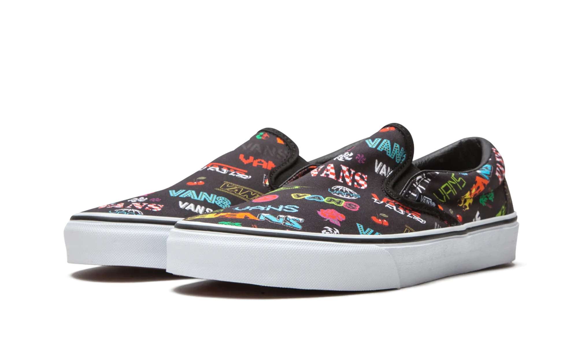 Slip-On "Graffiti" Urban Vibes