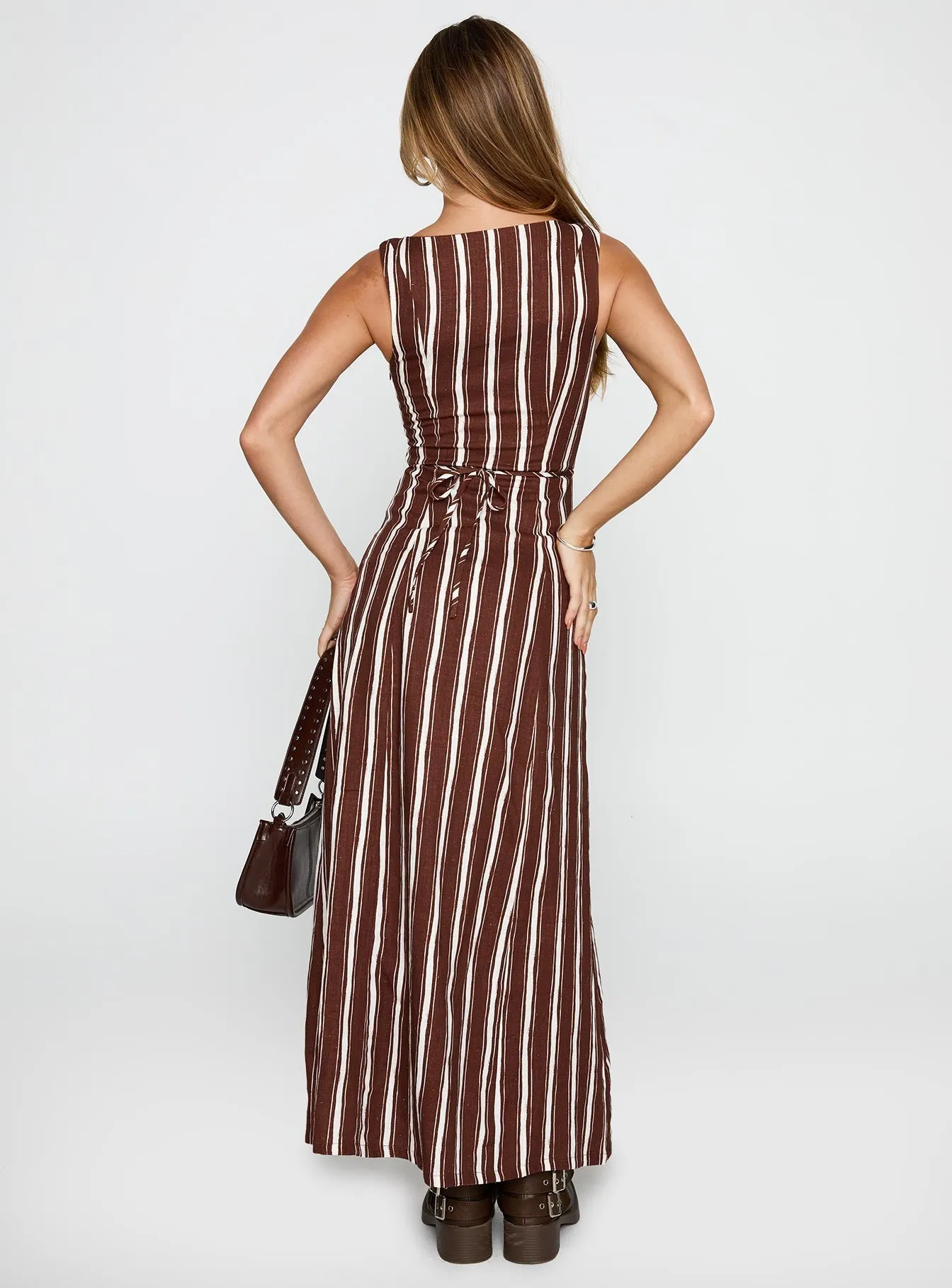 Smile Glow Warm-Layer Lewisa Maxi Dress Brown
