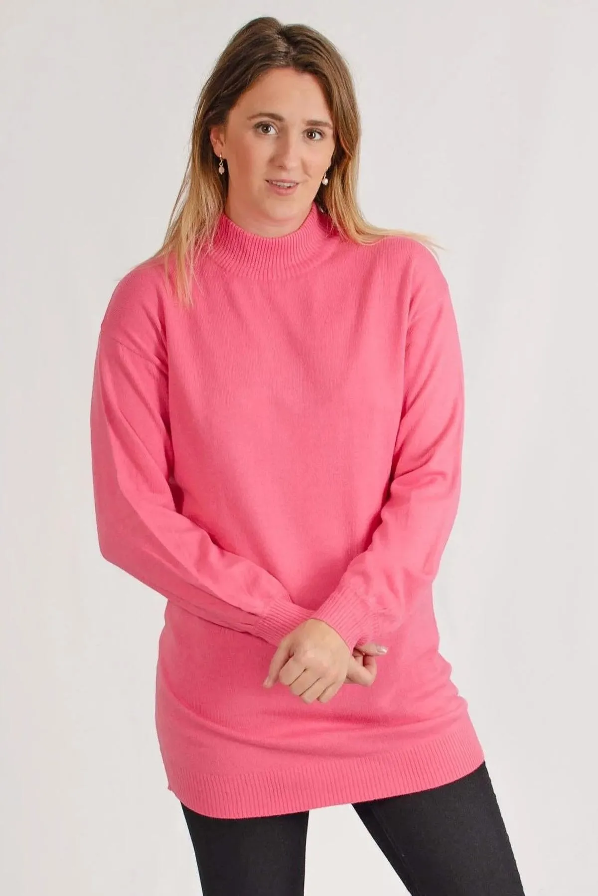 FadeResistant Yarn Longline Turtle Neck Jumper