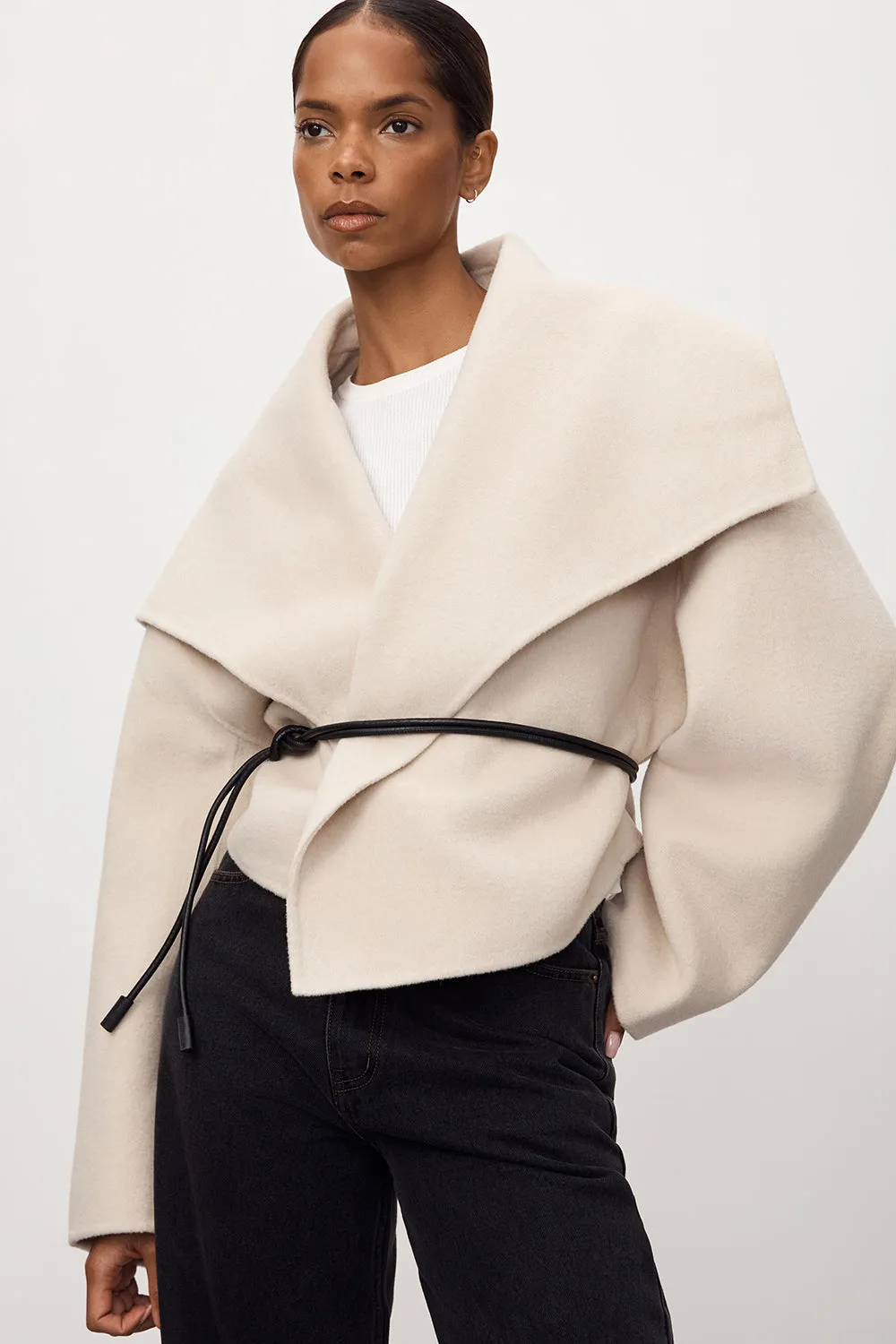 LUCIA BONE CROPPED WOOL BLEND TRENCH COAT Waterproof Stitch Details