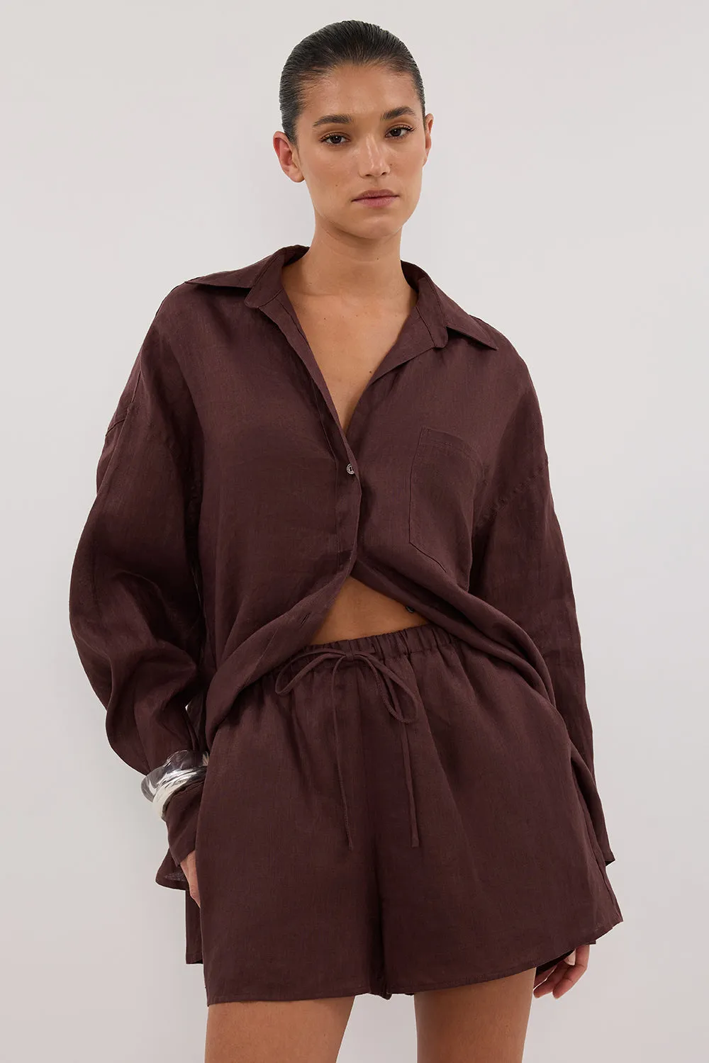 LUNE WALNUT LINEN SHORT ReinforcedPockets