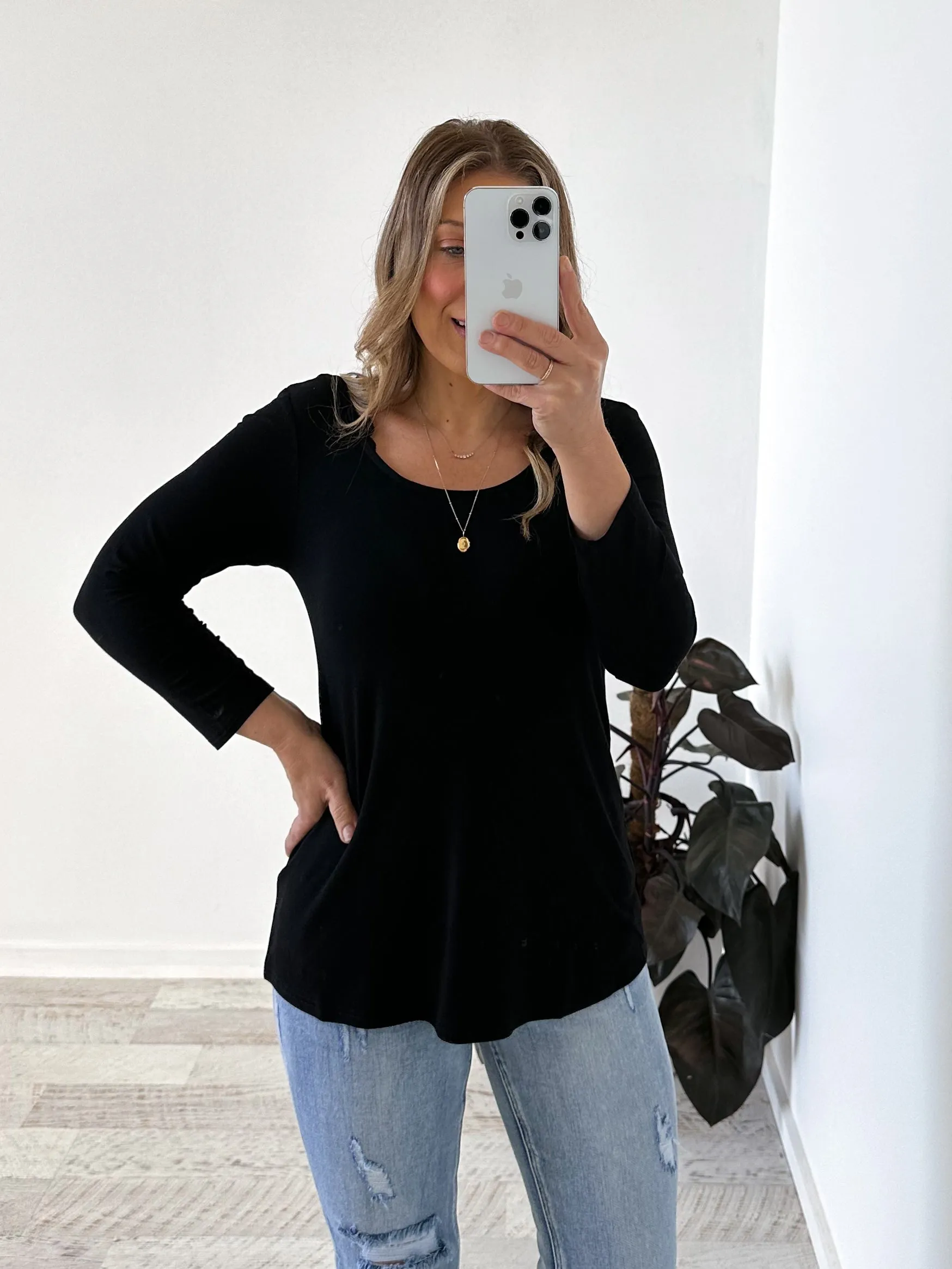 Lynette Long Sleeve Top - Black Easy Comfort