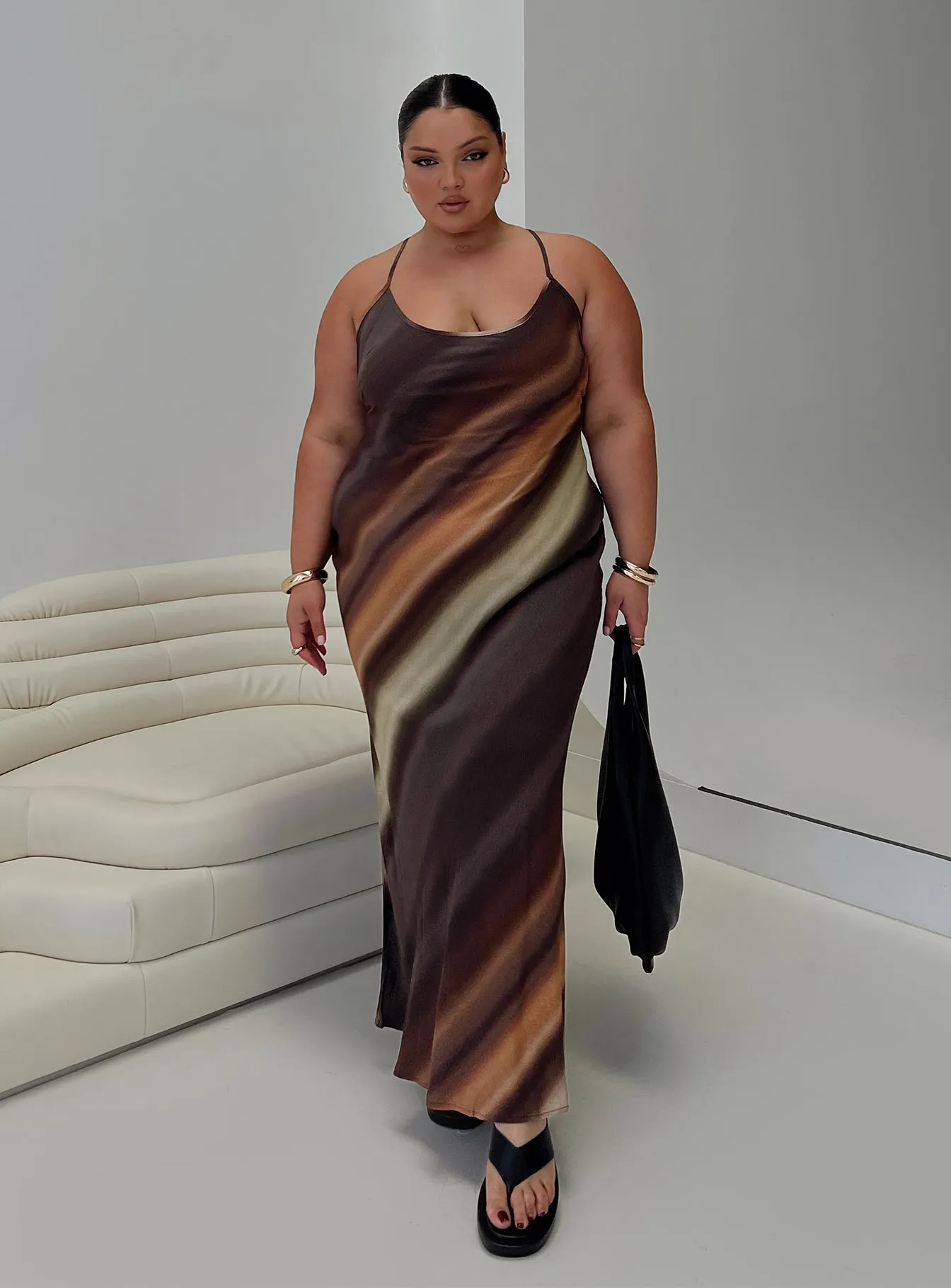Elegant holiday wear Otillie Maxi Dress Brown Multi Curve