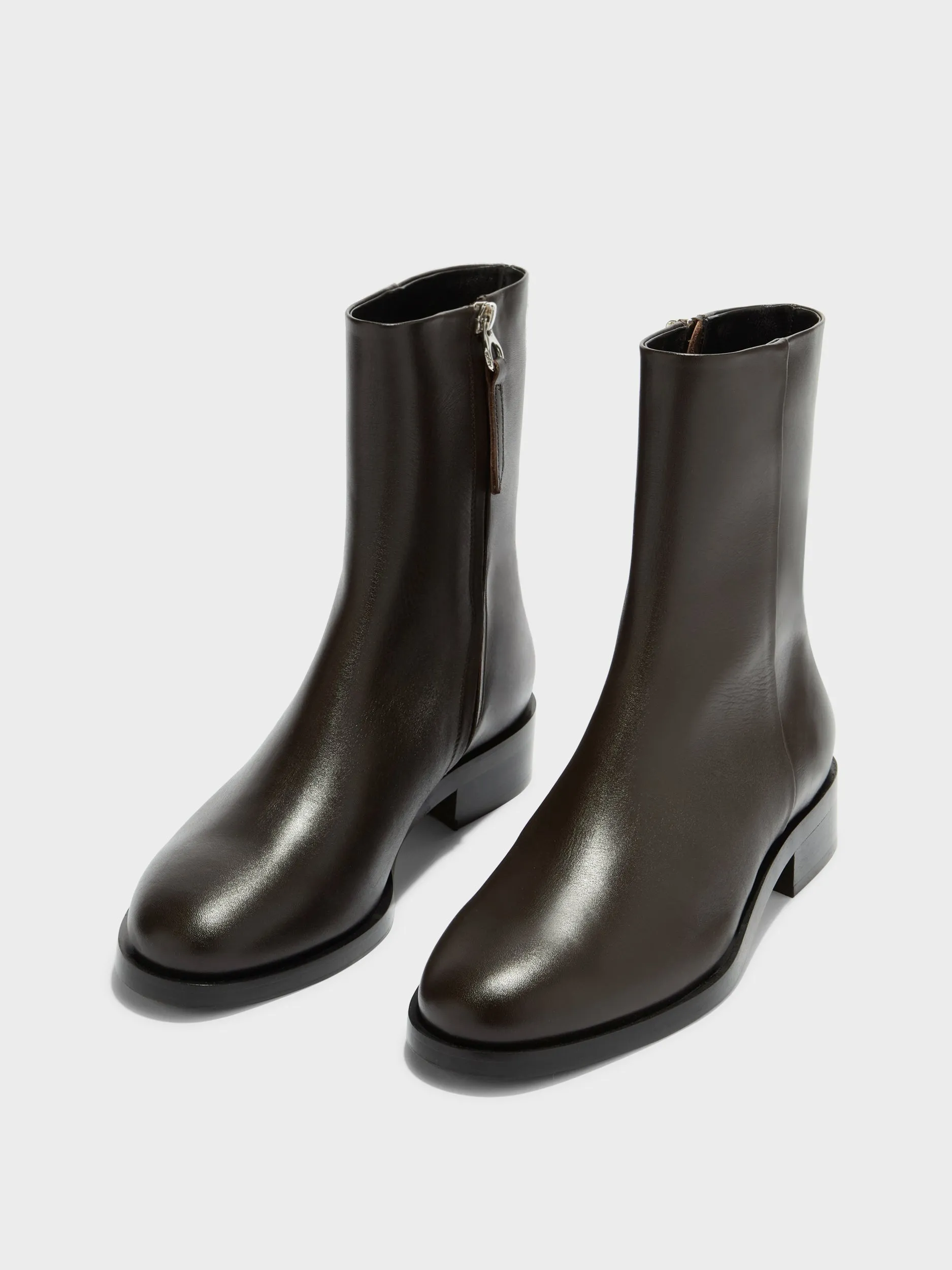 Camping Trip Low Profile Rainy Day Commuter Vincent Ankle Boots