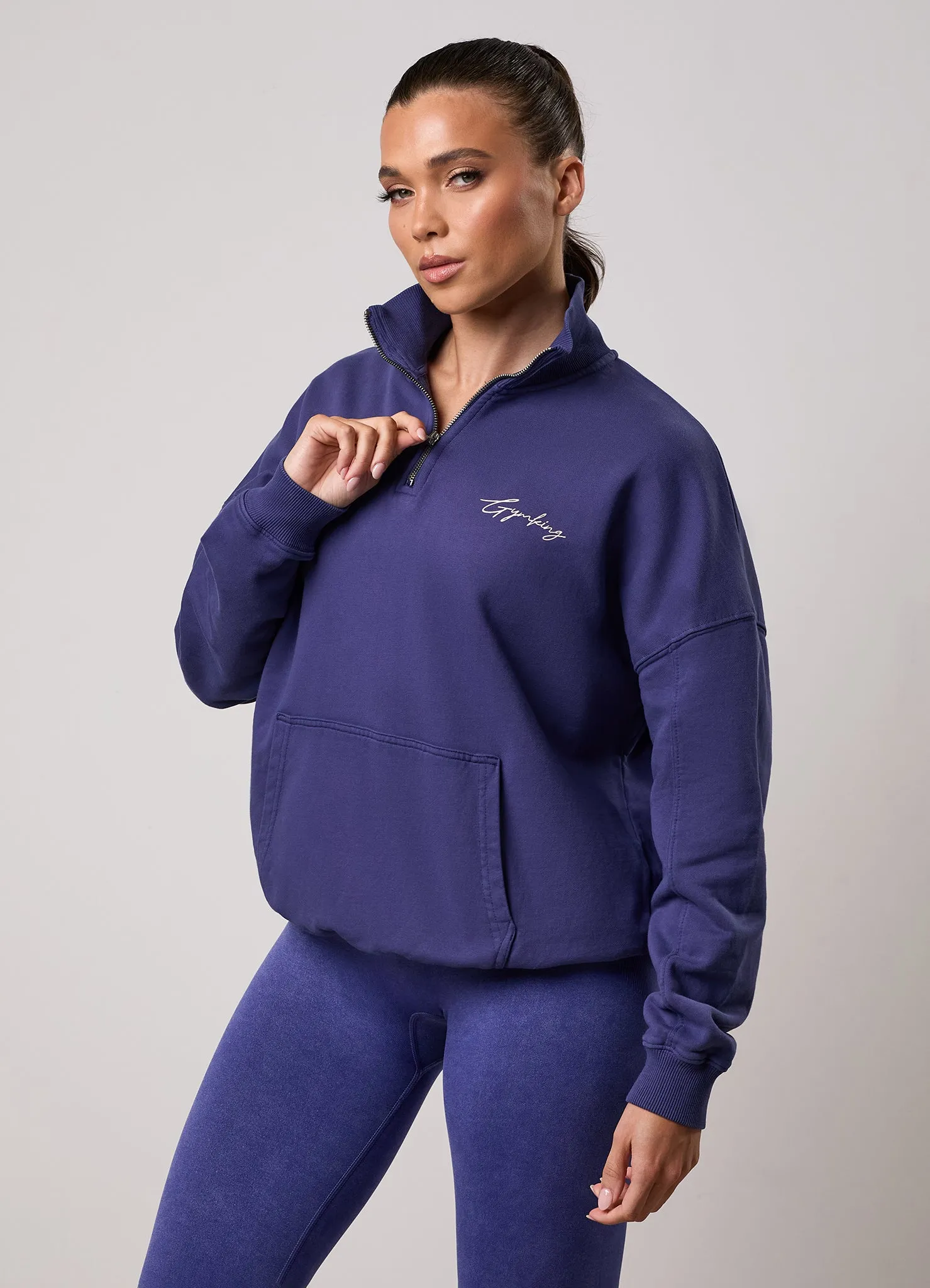 Gym King Washed Reset 1/4 Zip Funnel - Starlight Blue running suitable