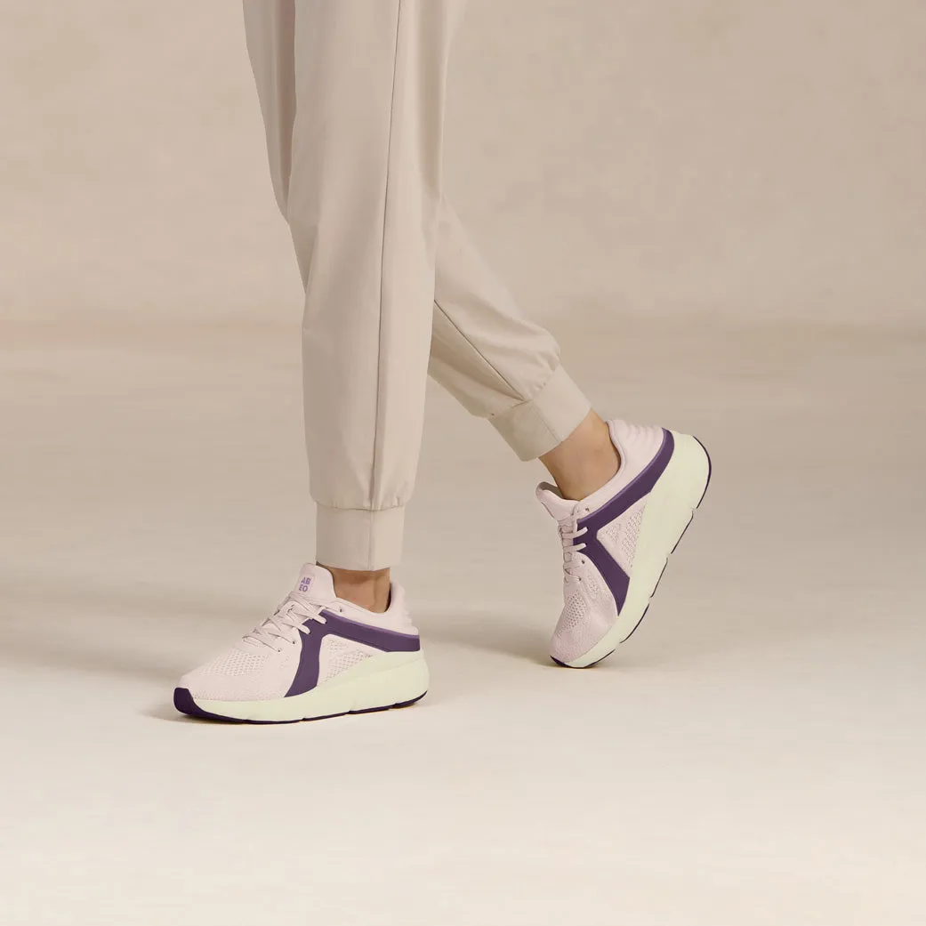 Roomy Toe Box Tech Knit MXV Shift