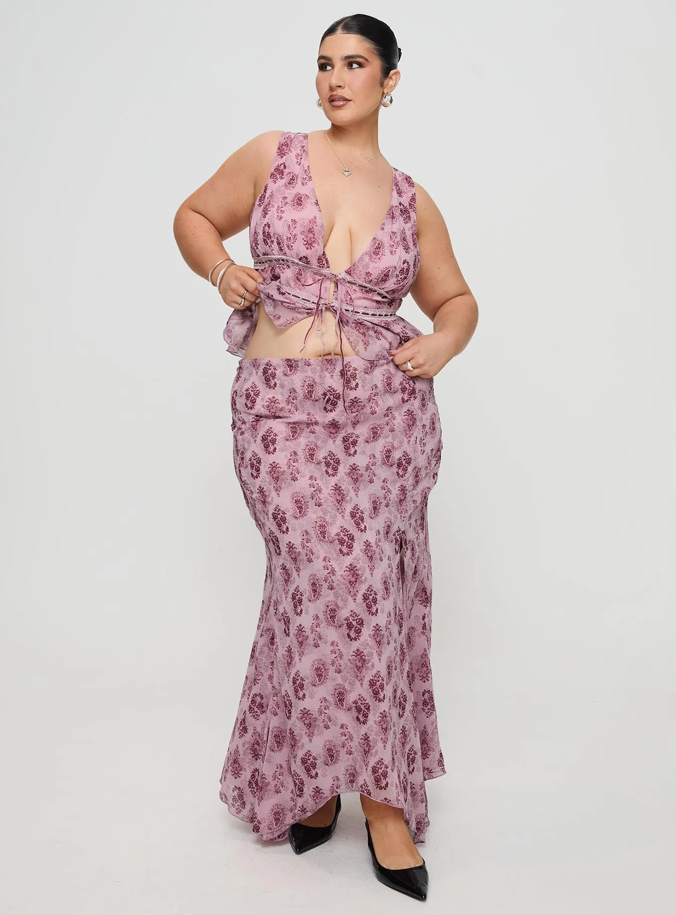 Nikolise Maxi Skirt Purple Curve Elastic hem Fresh Detail