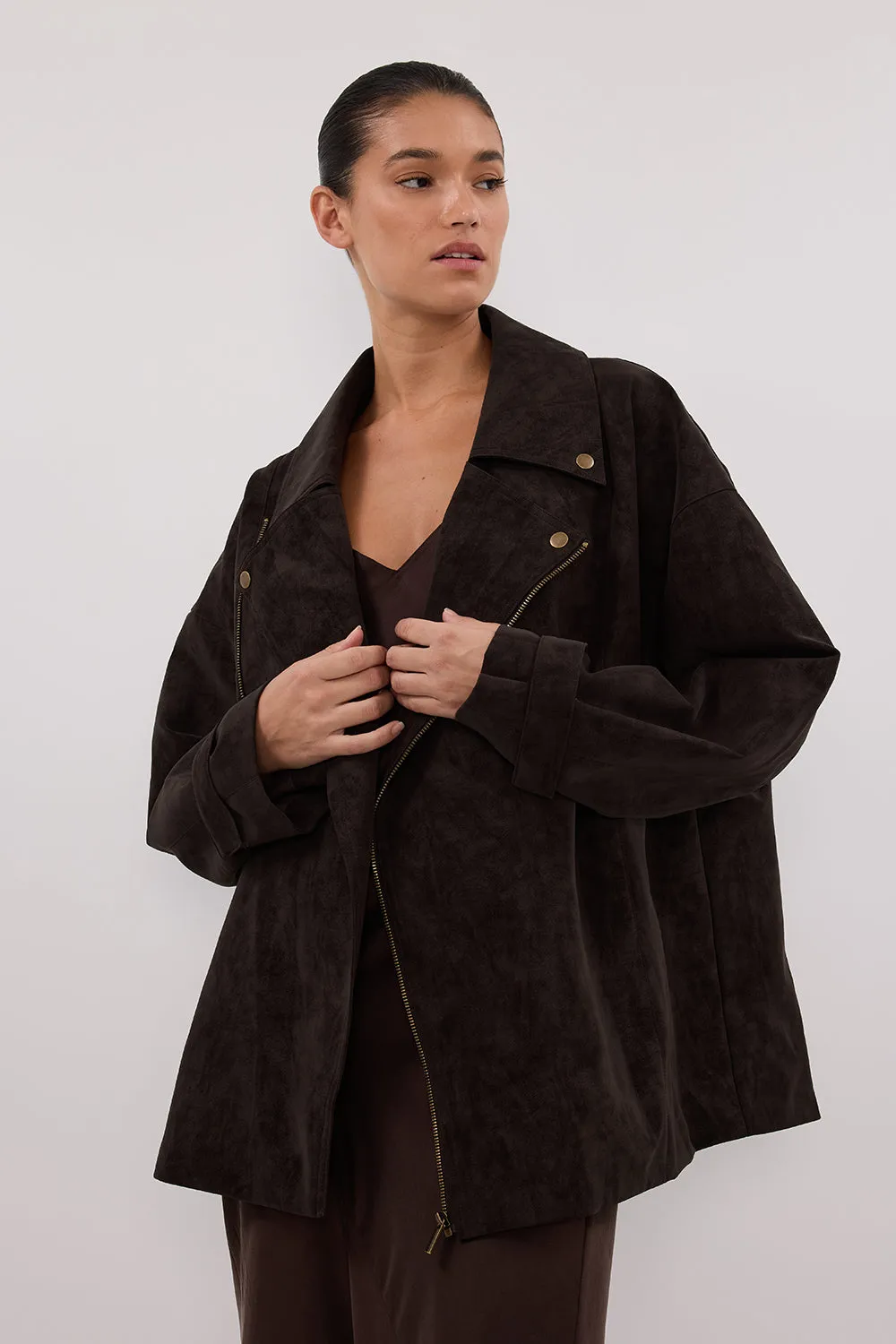 RibbedKnitCollar OAKLAND CHOC OVERSIZED FAUX SUEDE JACKET