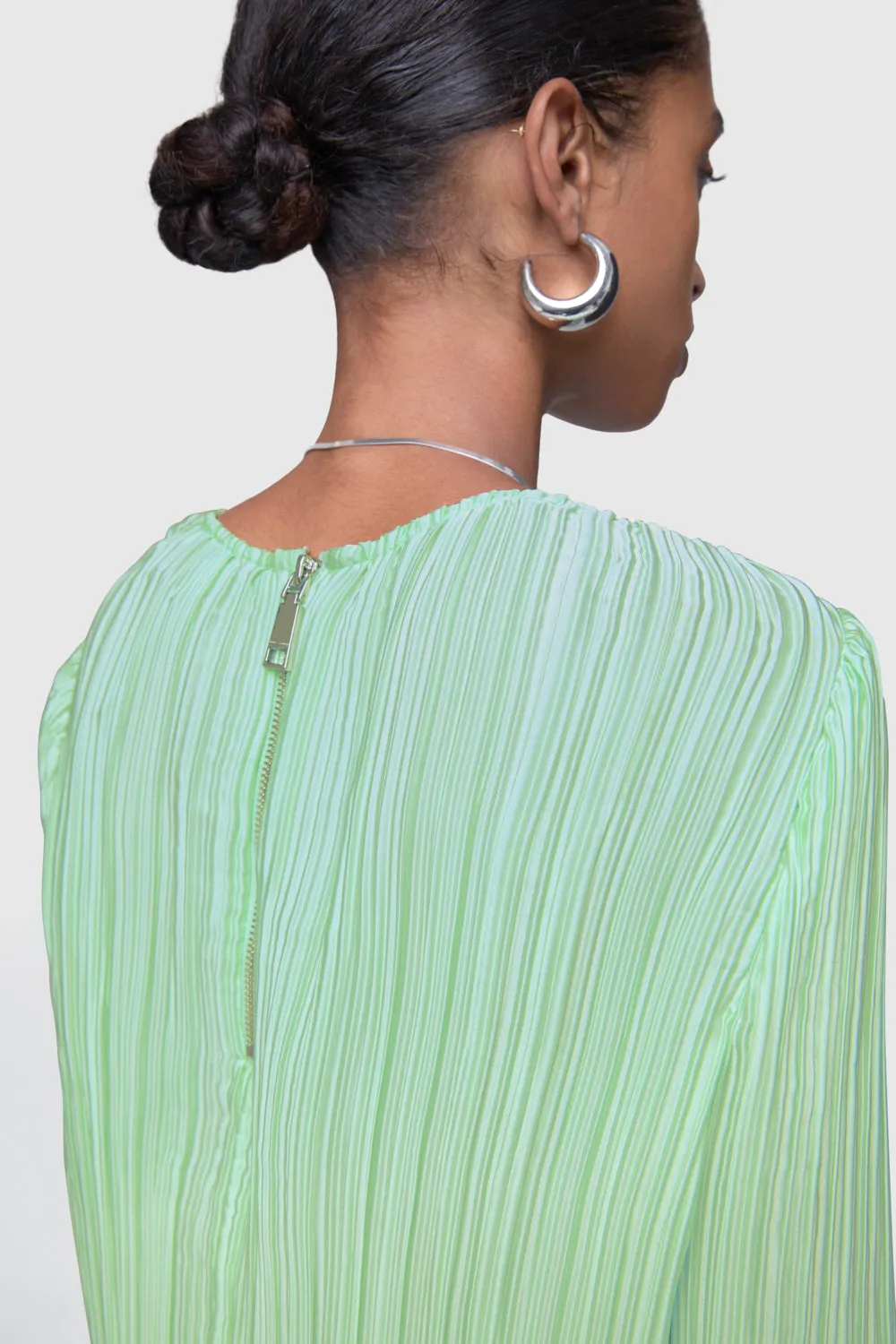 Sleek and Simple Breathable Design Iris Pleated Long Sleeve Mini Dress